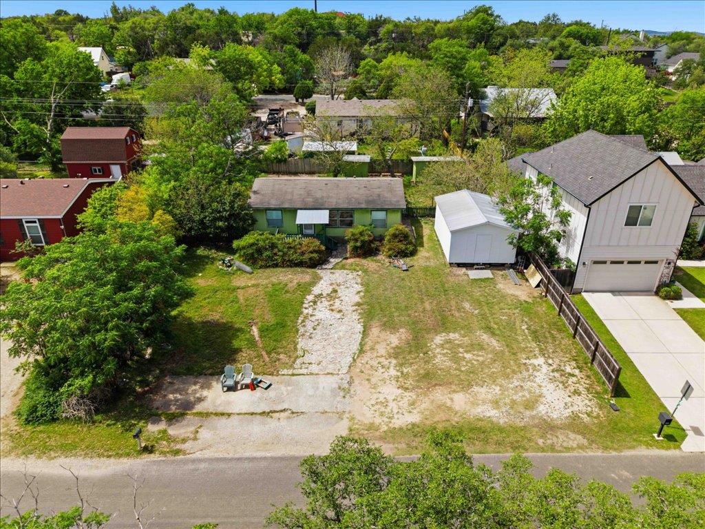 1100 Lipan Trl, Austin, TX 78733