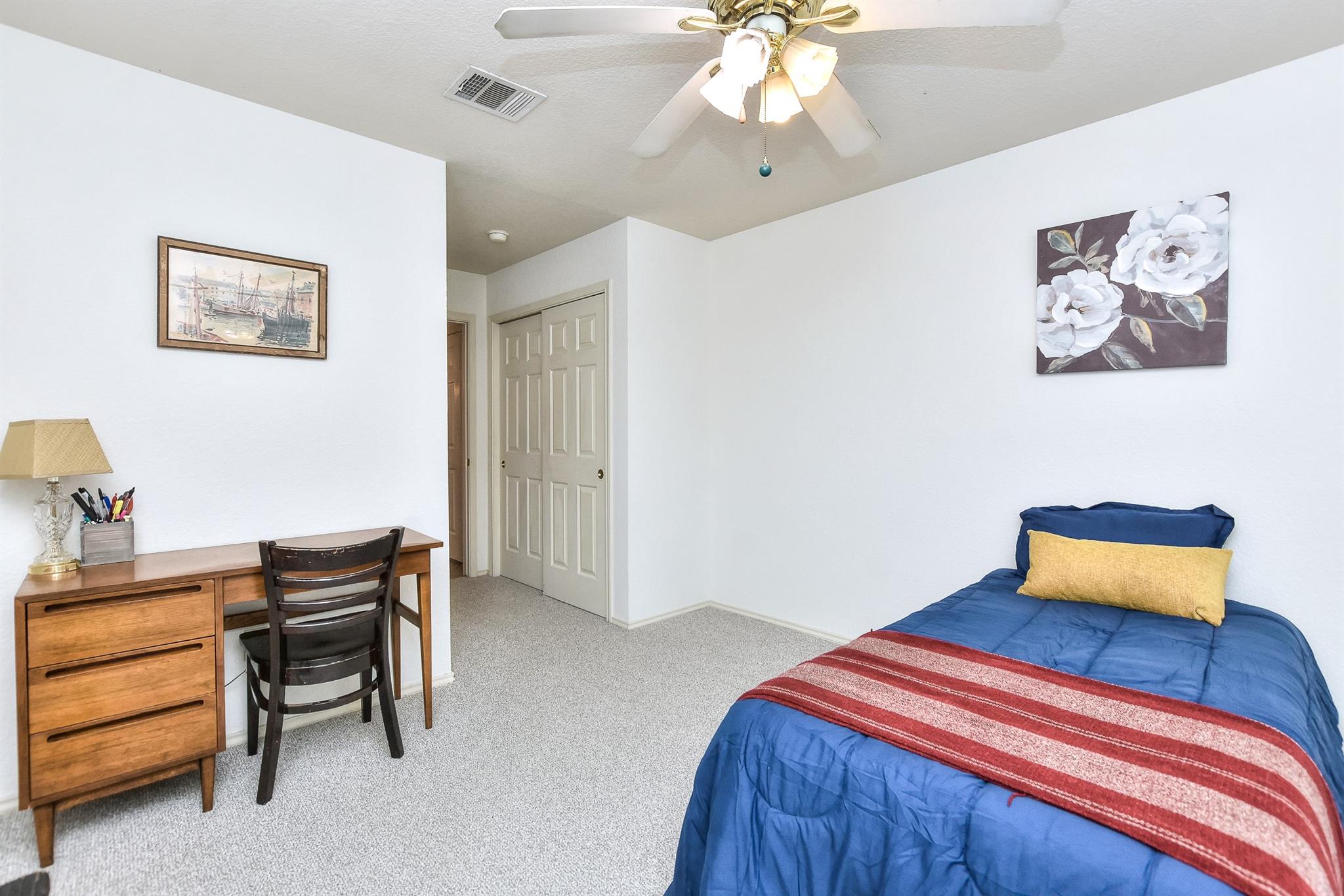 1410 E 3rd St, Georgetown, TX 78626