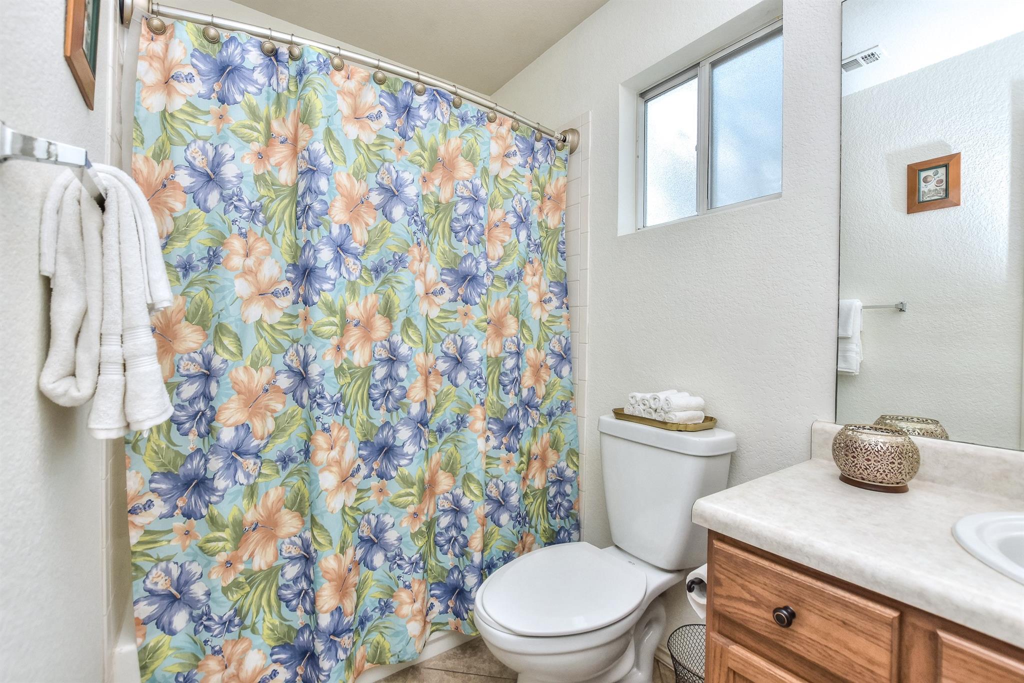 1410 E 3rd St, Georgetown, TX 78626