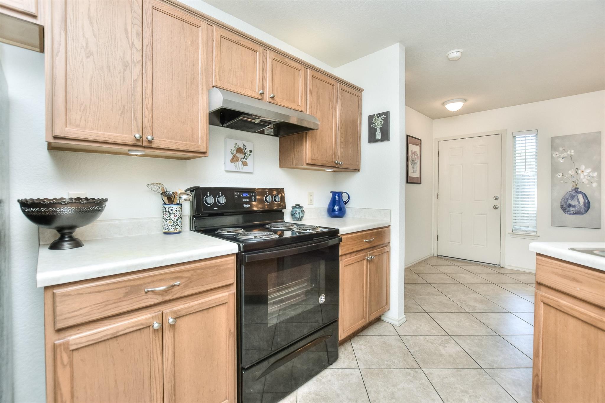 1410 E 3rd St, Georgetown, TX 78626