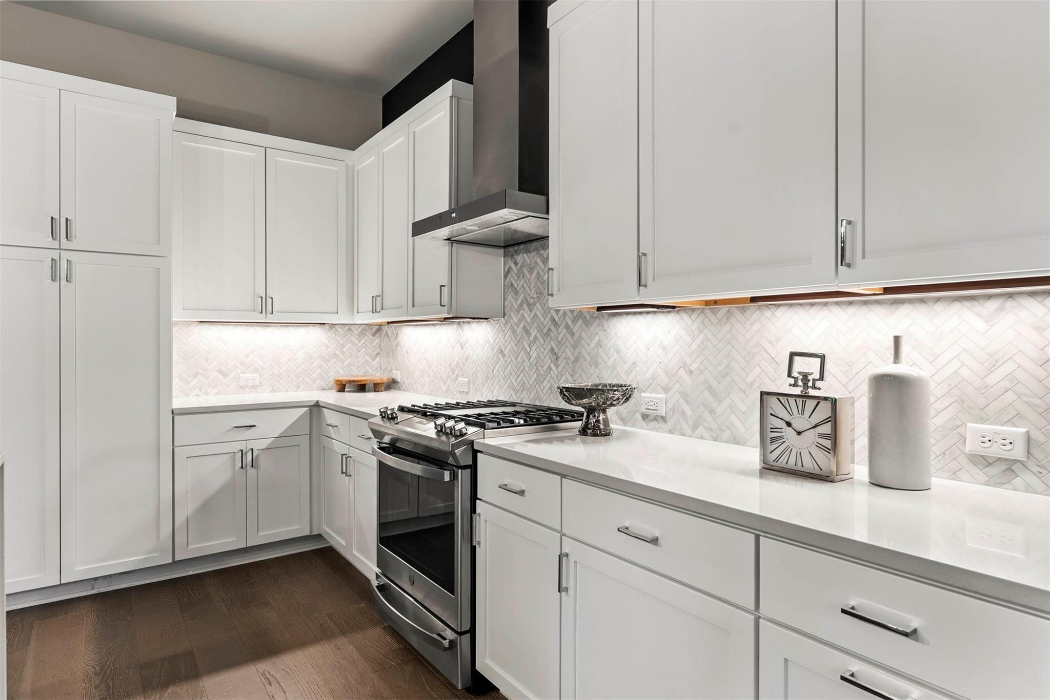 5200 Pink Poppy Pass, Austin, TX 78735