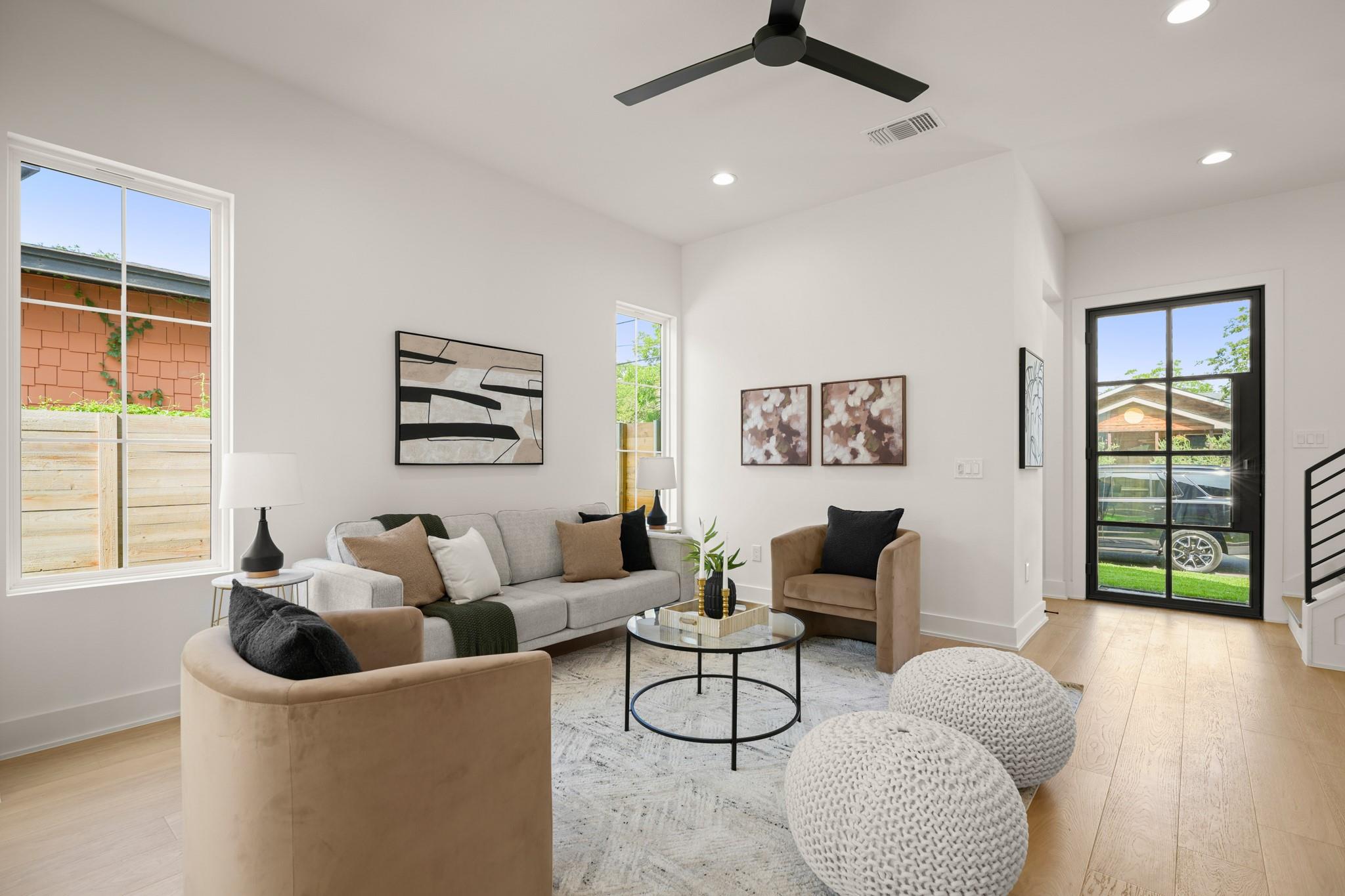 601 Vermont Rd # 1, Austin, TX 78702