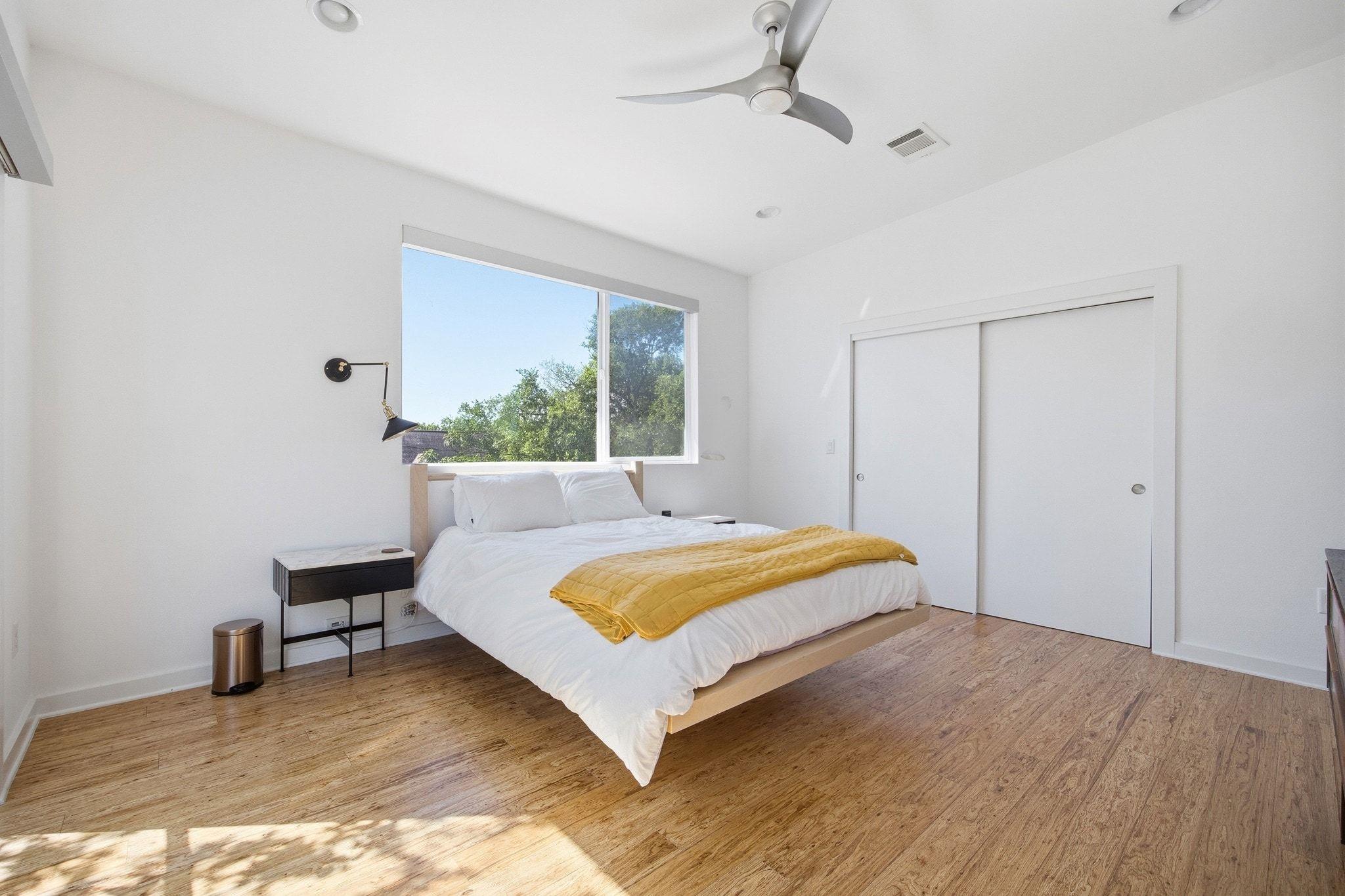 1606 Salina St, Austin, TX 78702