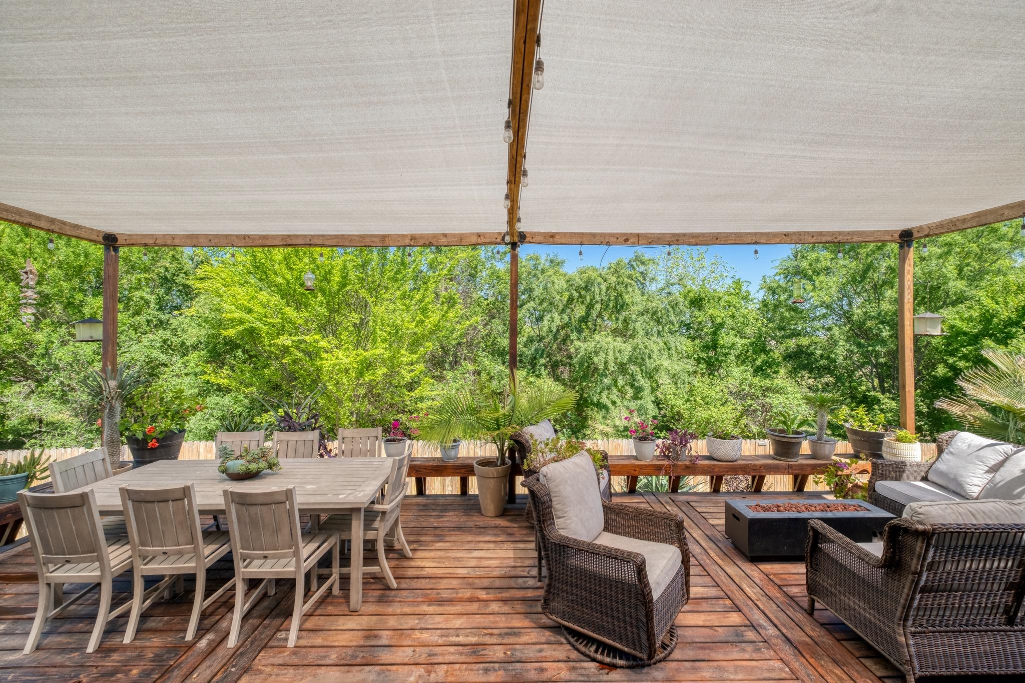 401 Coleto Creek Loop, Kyle, TX 78640