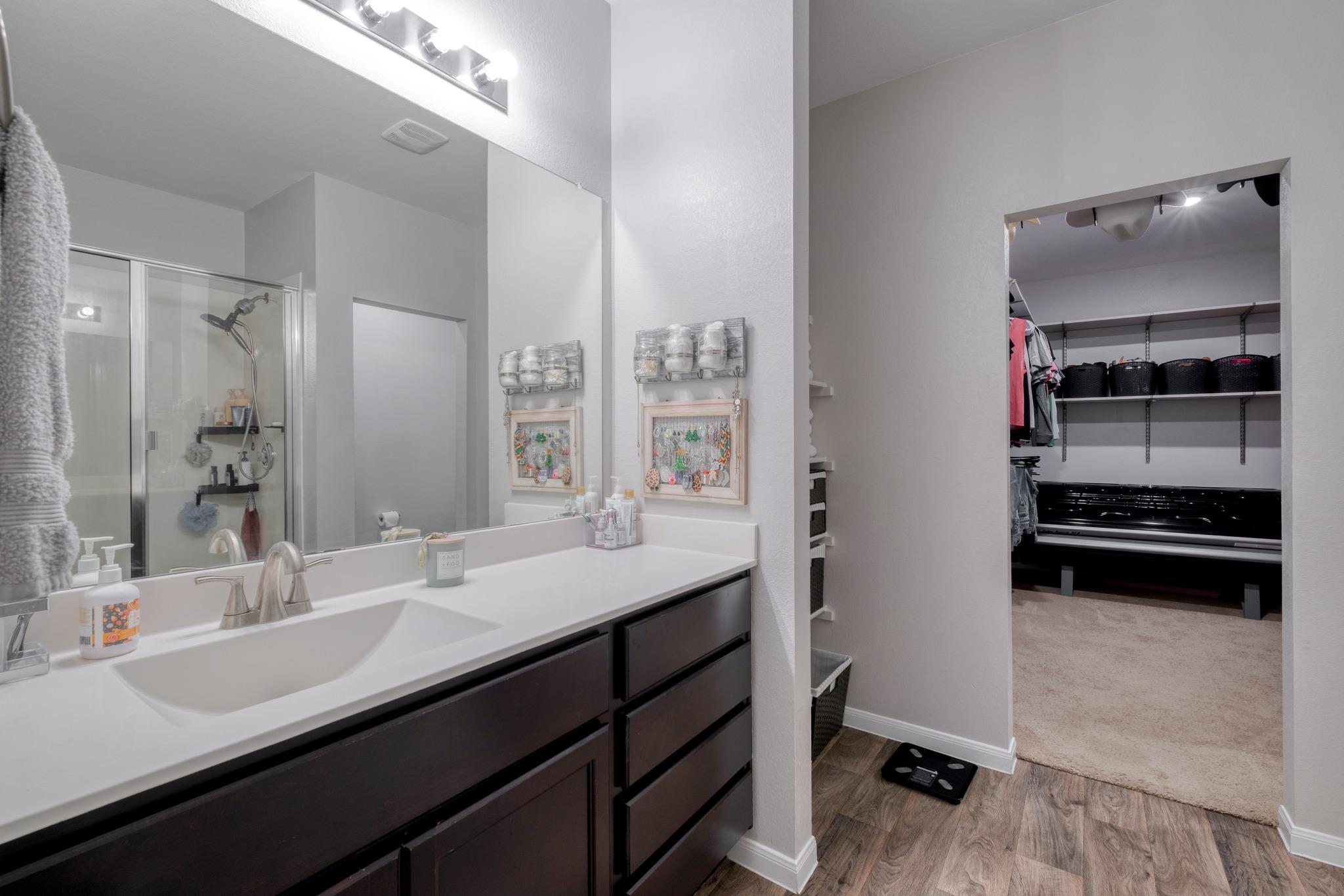 401 Coleto Creek Loop, Kyle, TX 78640