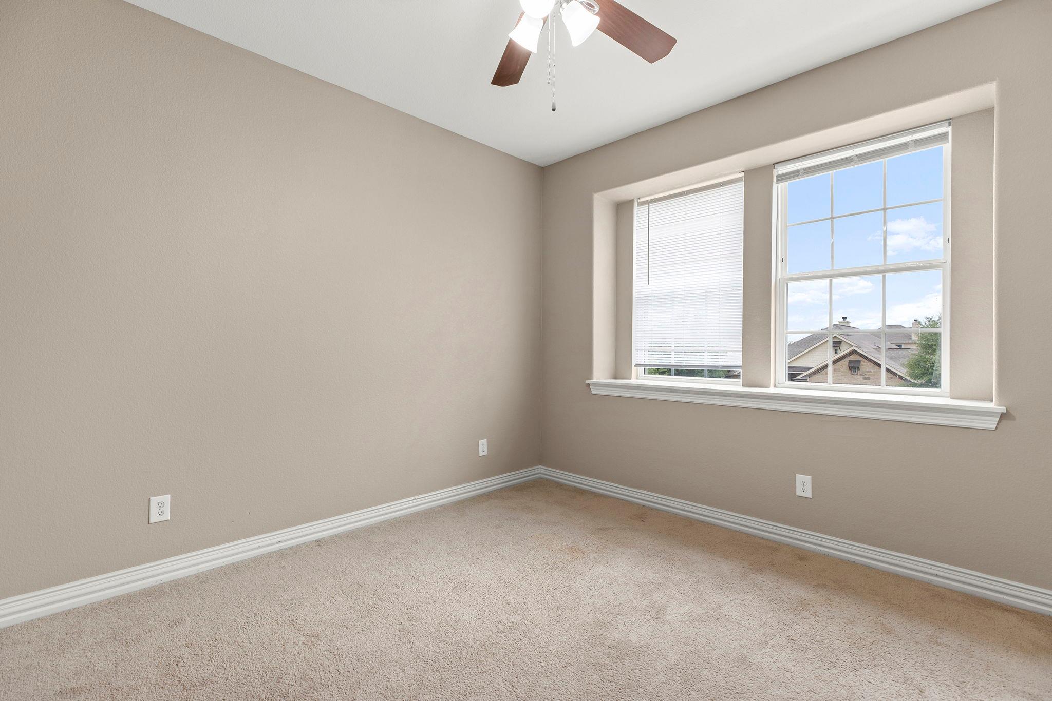 8093 Arezzo Dr, Round Rock, TX 78665