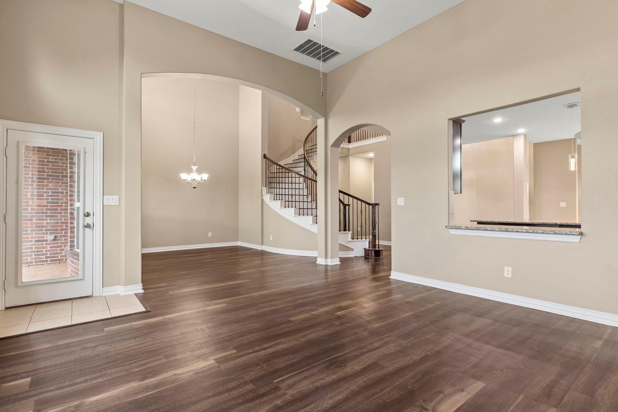 8093 Arezzo Dr, Round Rock, TX 78665