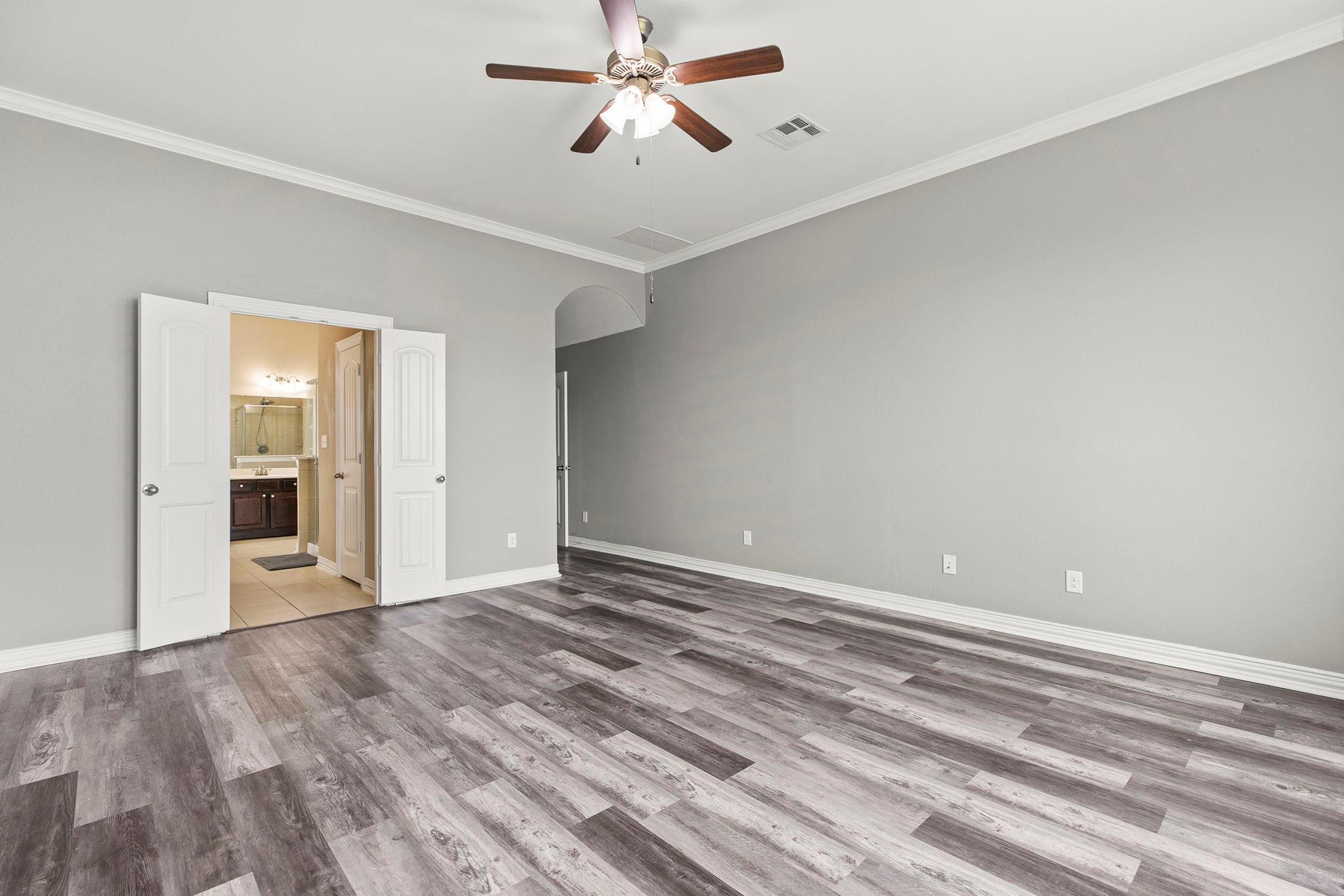 8093 Arezzo Dr, Round Rock, TX 78665