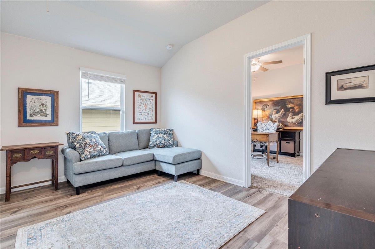 145 El Capitan Loop, Dripping Springs, TX 78620