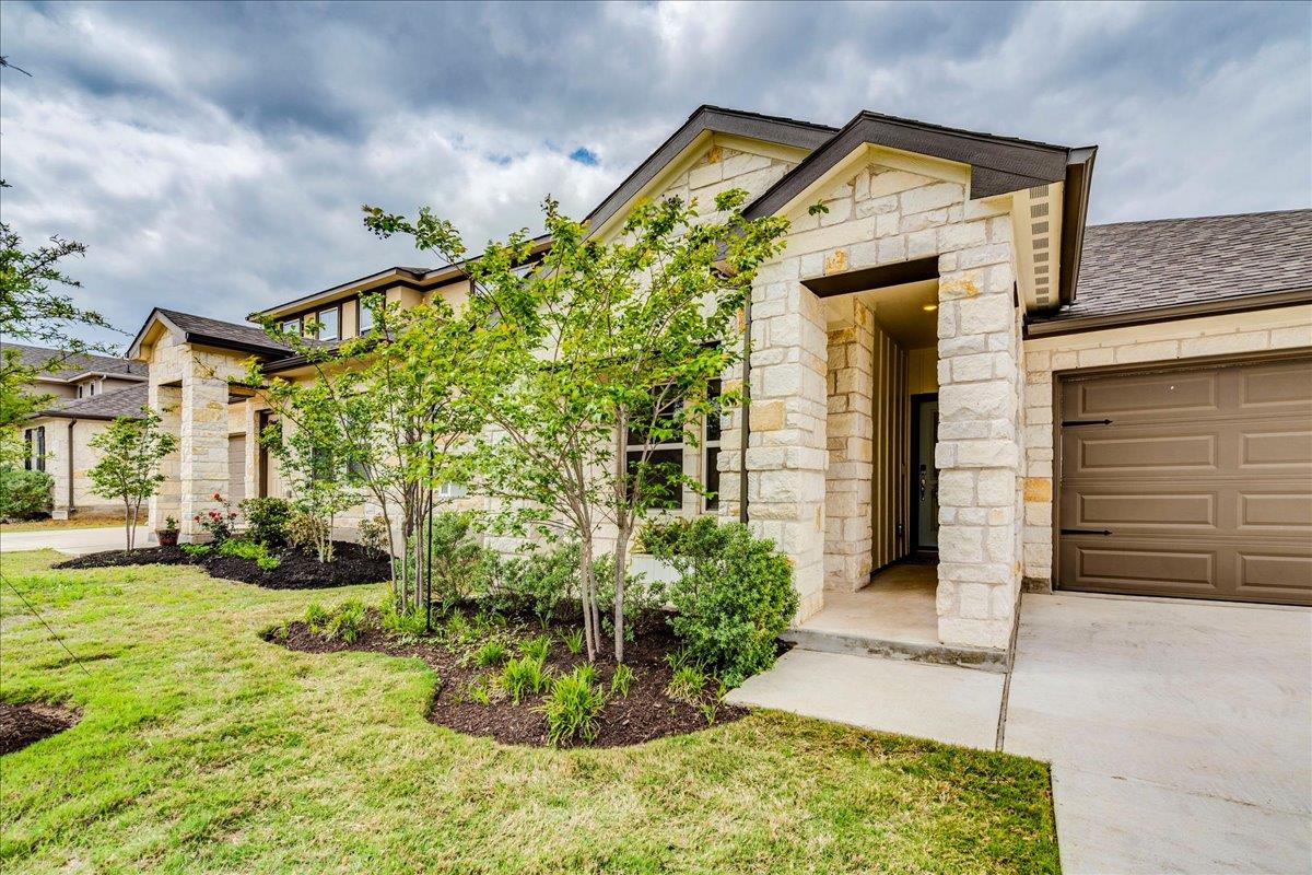 145 El Capitan Loop, Dripping Springs, TX 78620