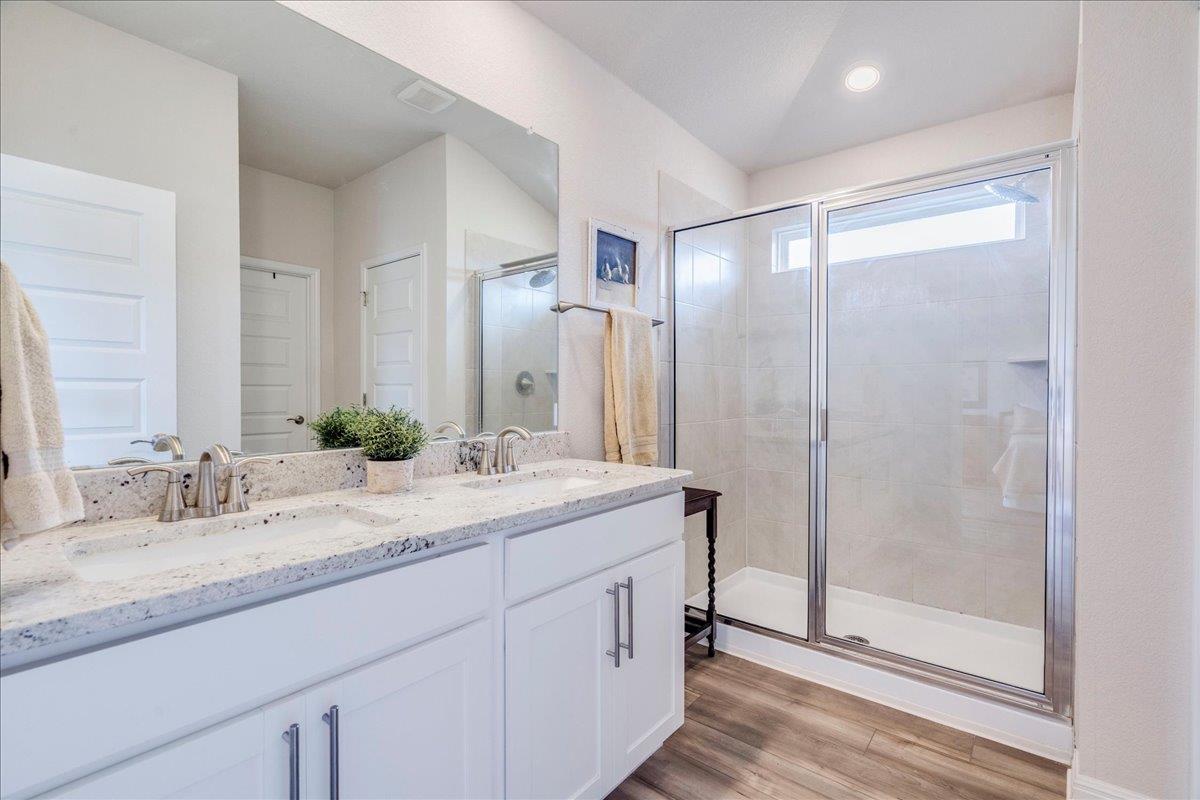 145 El Capitan Loop, Dripping Springs, TX 78620