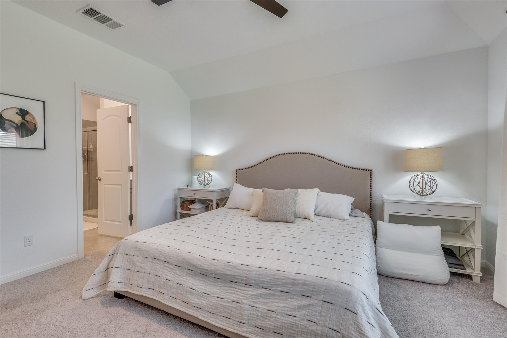 809 S San Marcos St, Manor, TX 78653