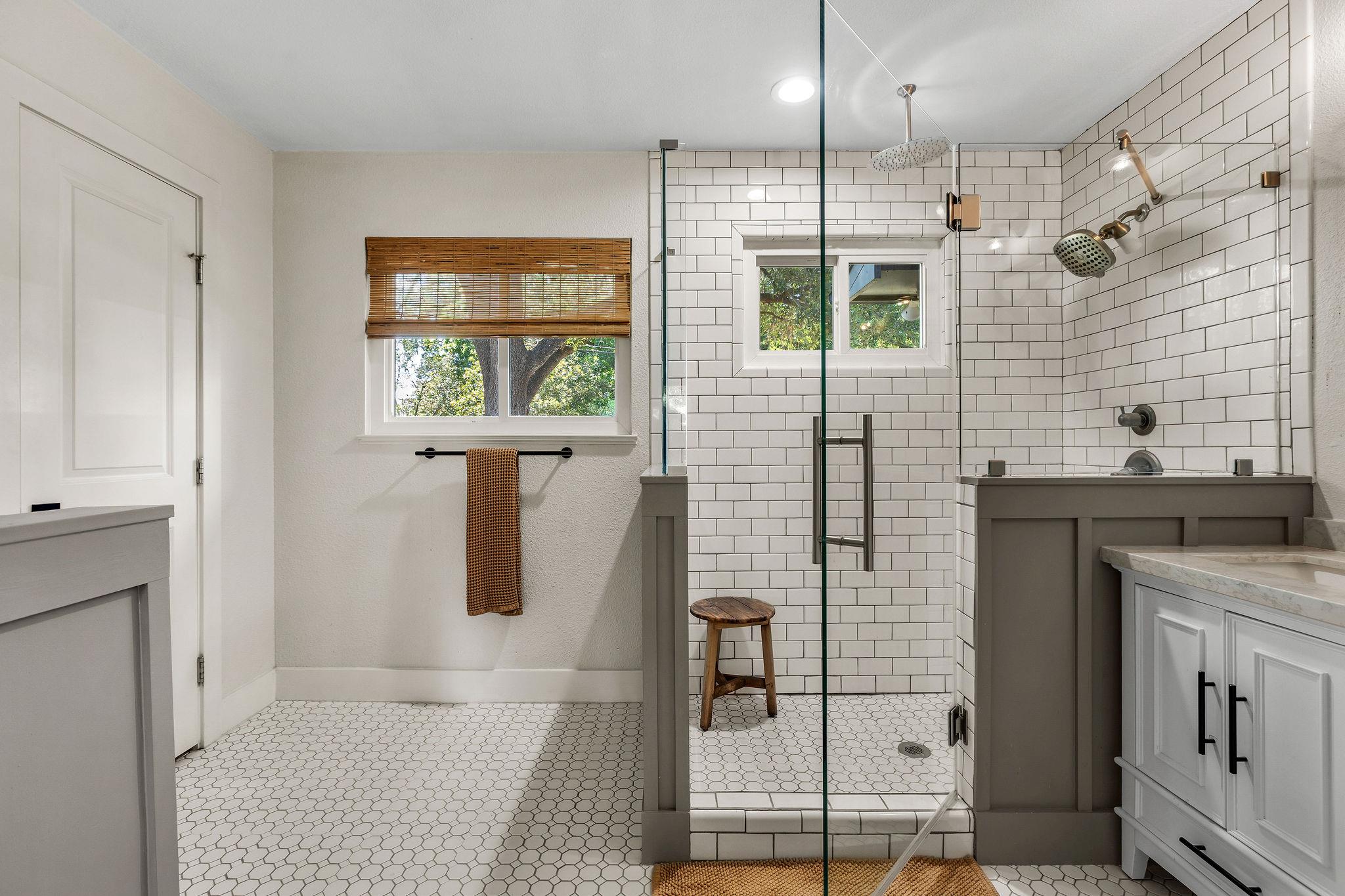 908 Merritt Dr, Lockhart, TX 78644