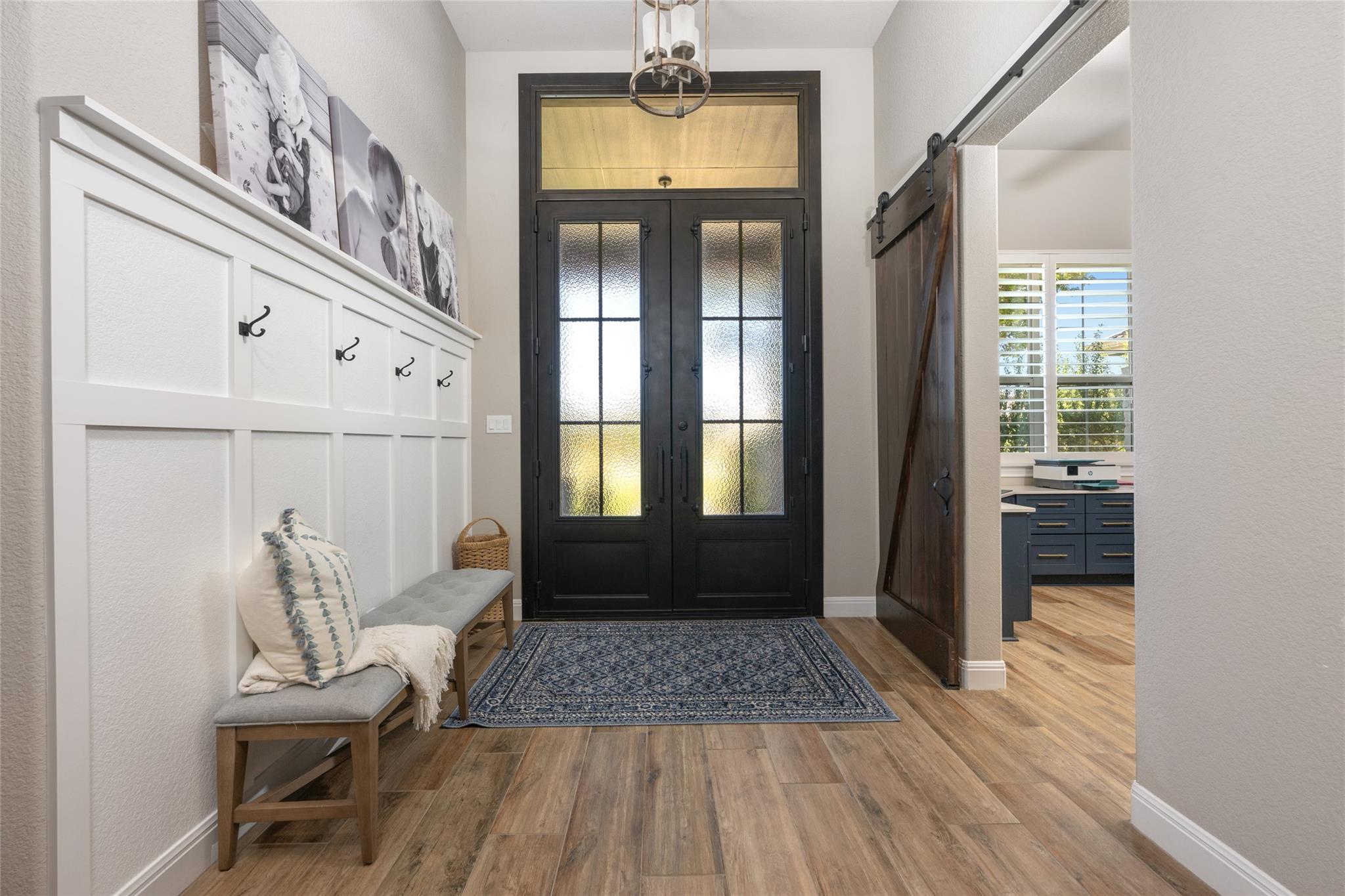 105 Stag Leap Ct, Liberty Hill, TX 78642