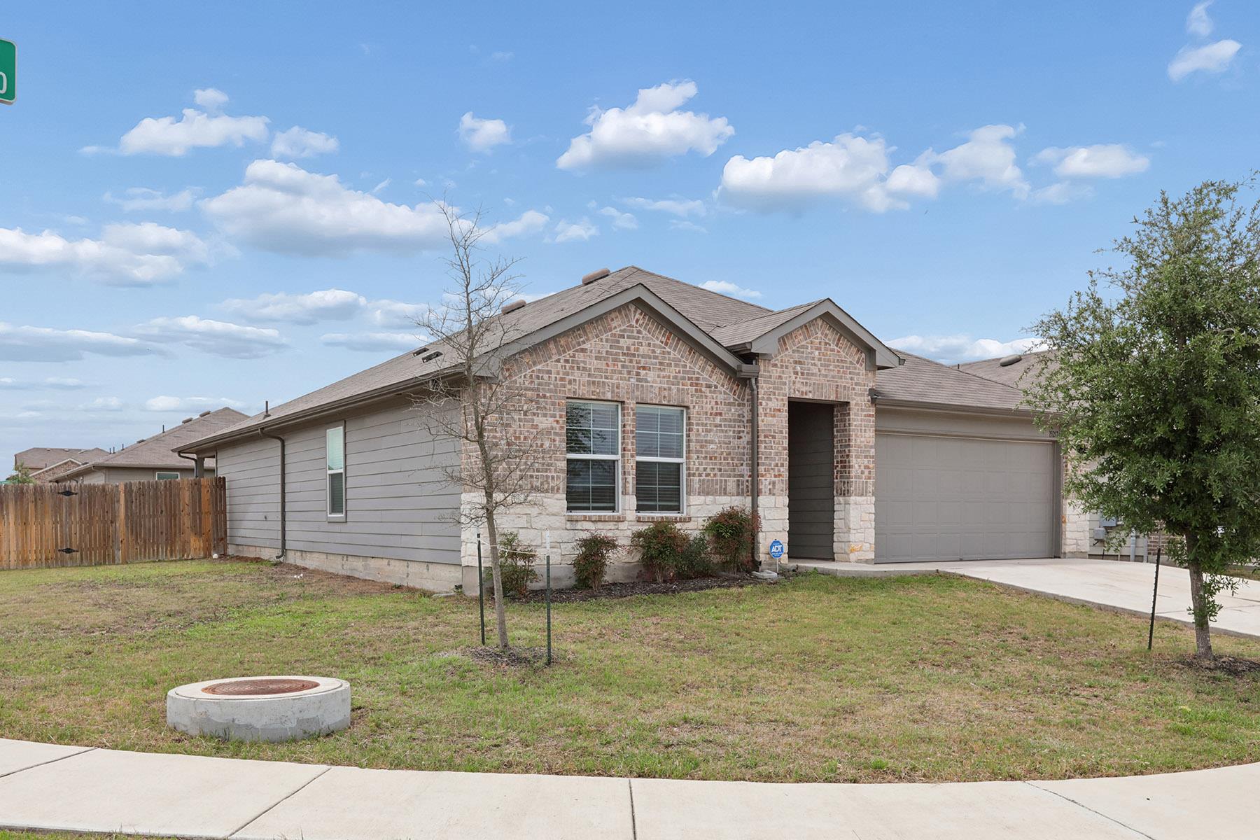 15217 Upland Willow Rd, Austin, TX 78724