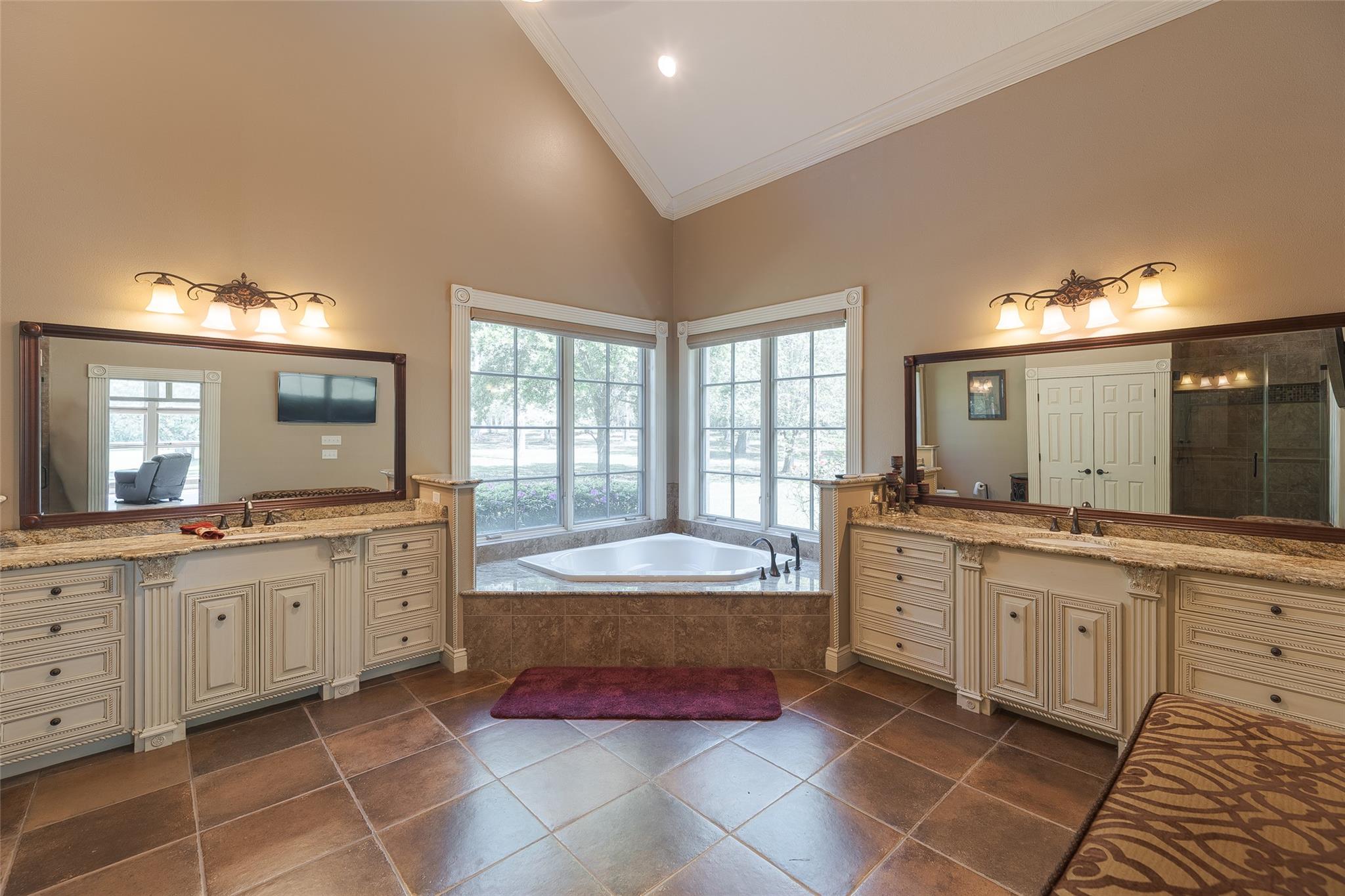 1815 Fm 82, Newton, TX 75956