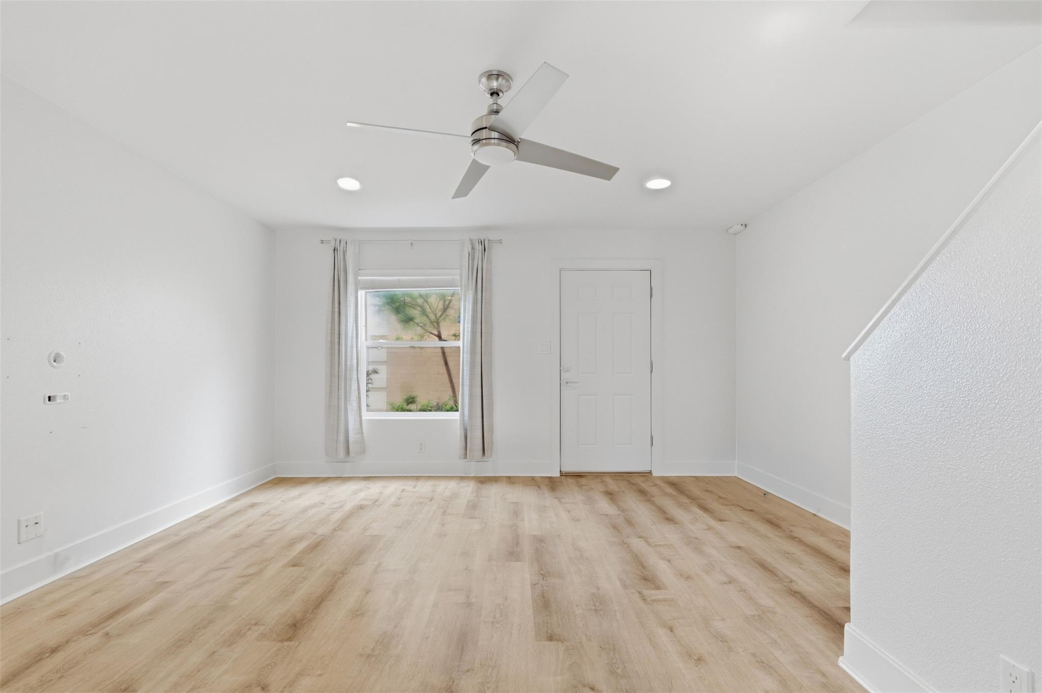 1101 Grove Blvd # 201, Austin, TX 78741