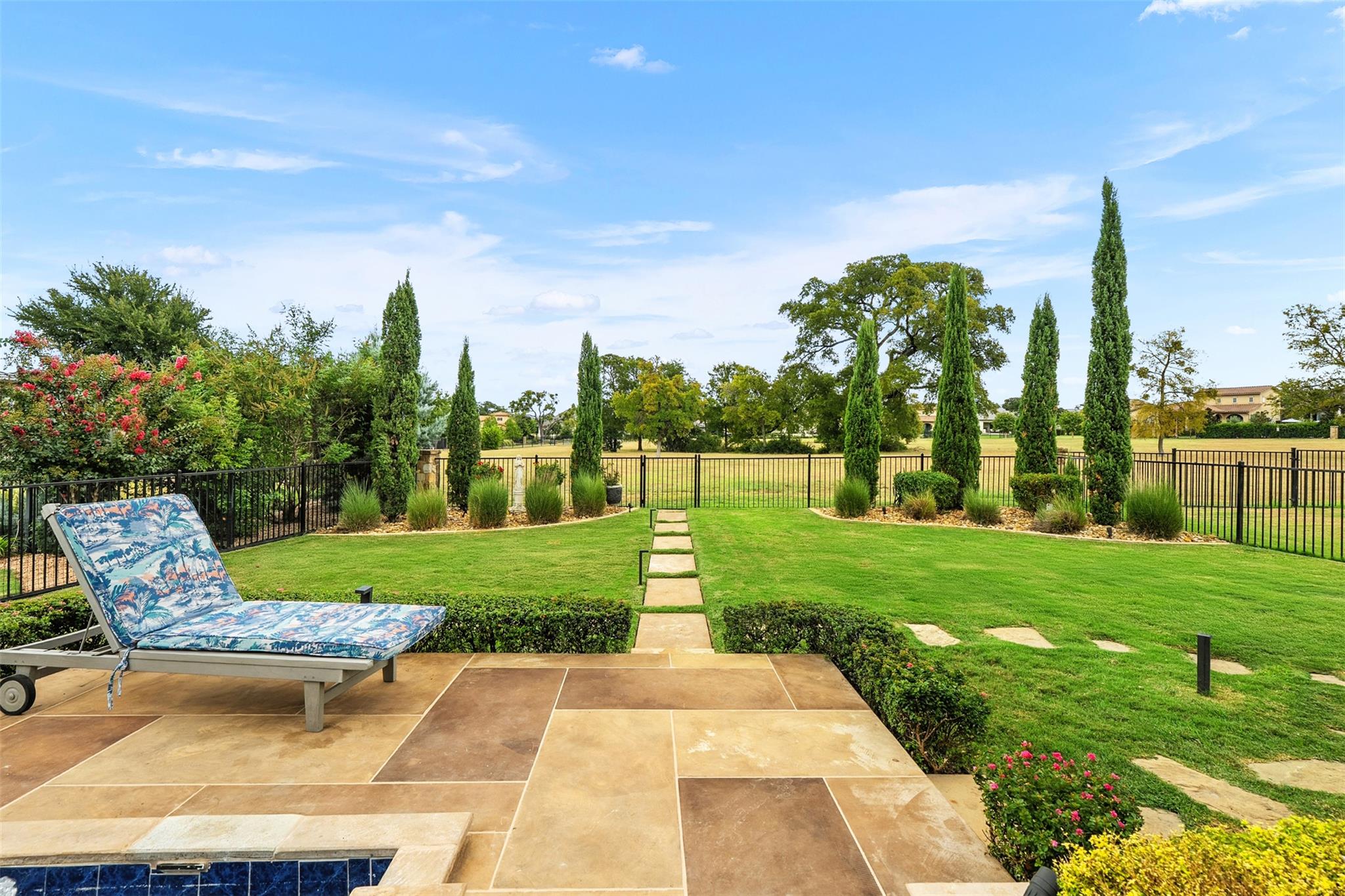 209 E Cimarron Hills Trl E, Georgetown, TX 78628