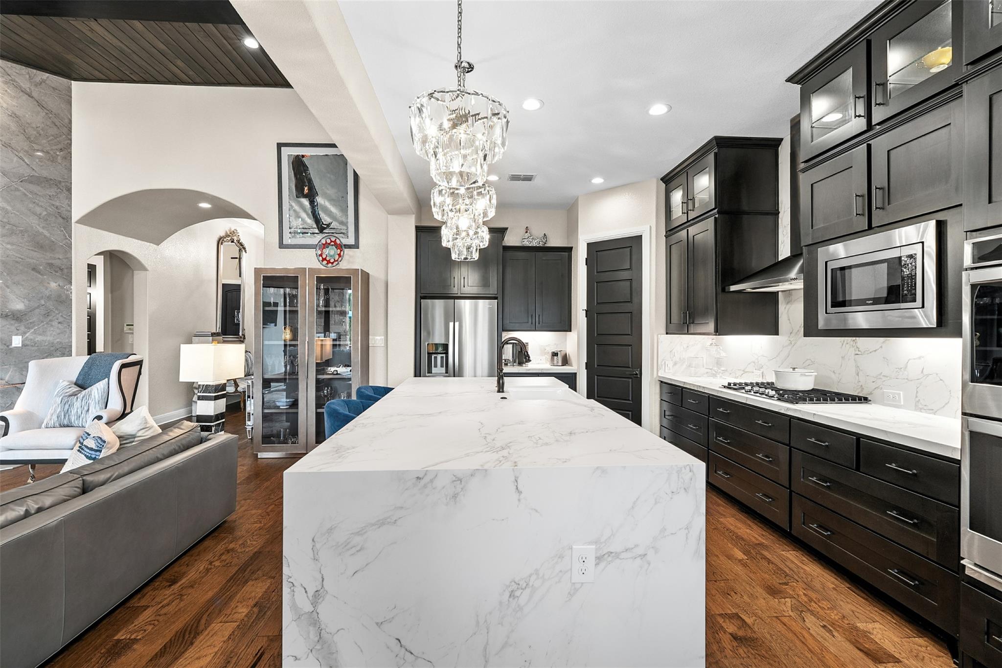 209 E Cimarron Hills Trl E, Georgetown, TX 78628