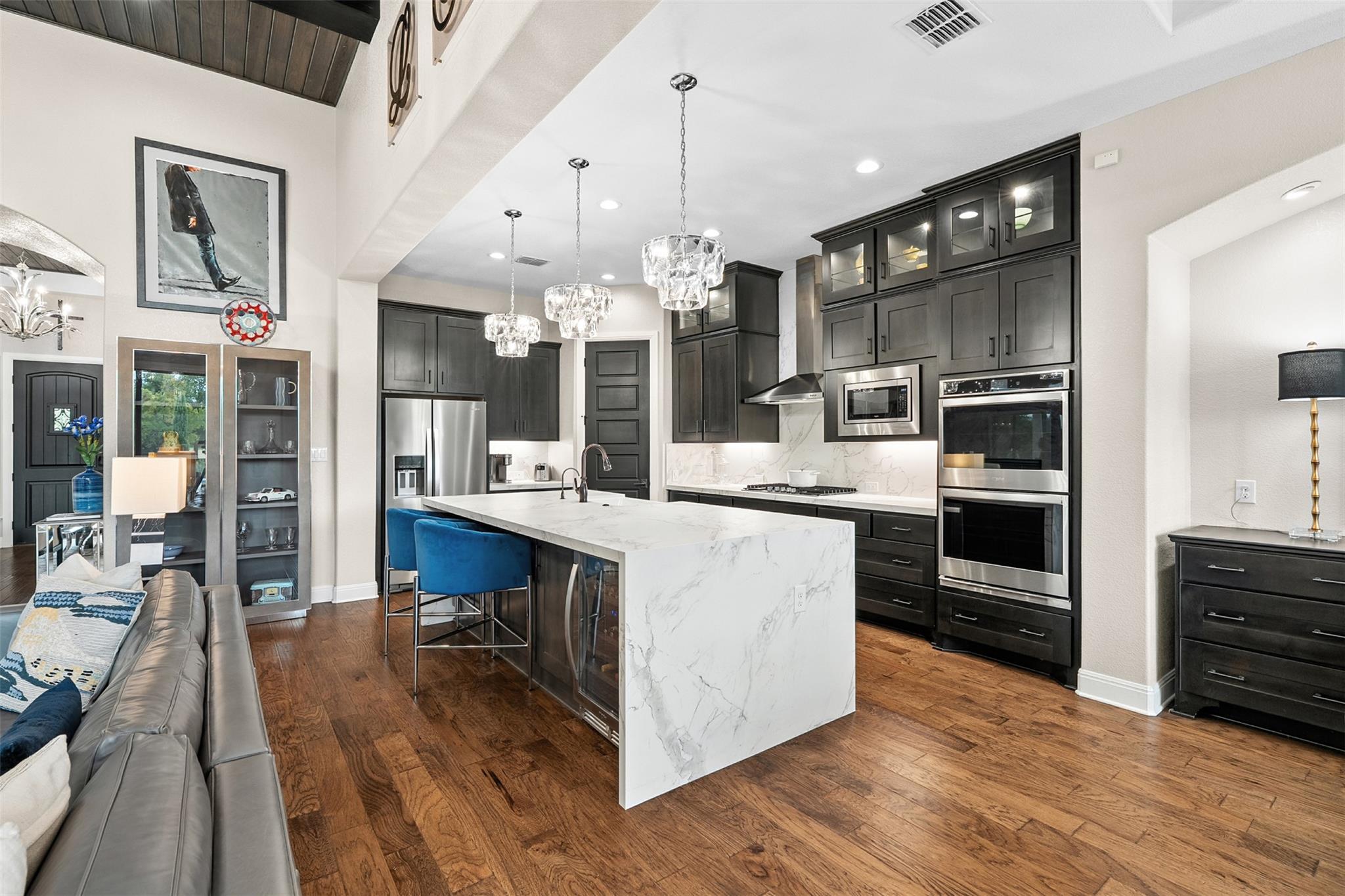 209 E Cimarron Hills Trl E, Georgetown, TX 78628