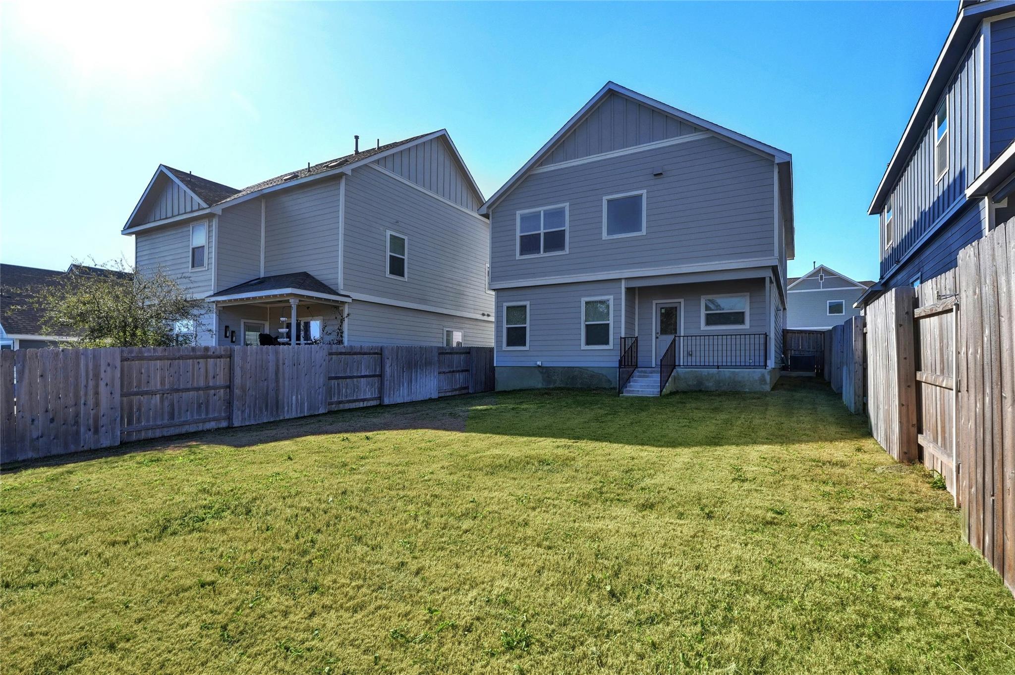 424 Red Buckeye Loop, Liberty Hill, TX 78642