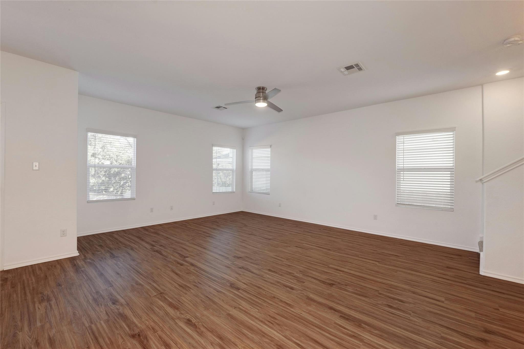 424 Red Buckeye Loop, Liberty Hill, TX 78642