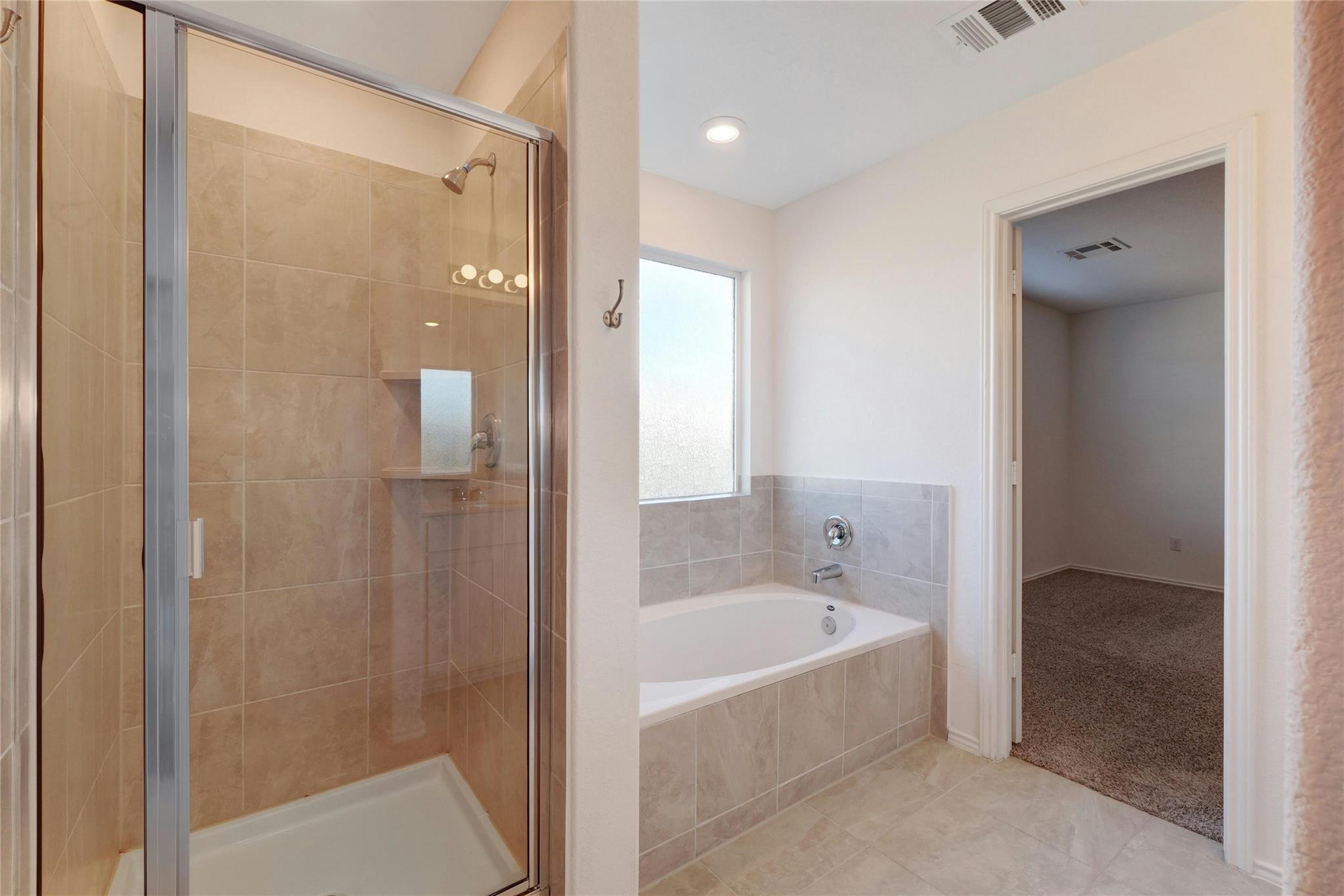 424 Red Buckeye Loop, Liberty Hill, TX 78642