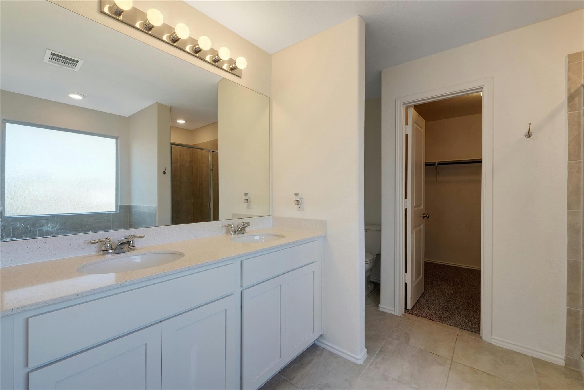 424 Red Buckeye Loop, Liberty Hill, TX 78642