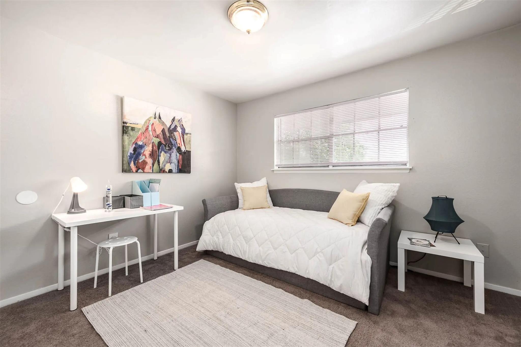 4422 Weaver Rd # 303, Houston, TX 77016