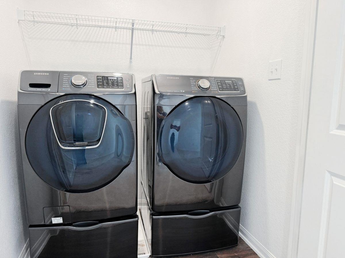 3000 Cressler Ln, Jarrell, TX 76537