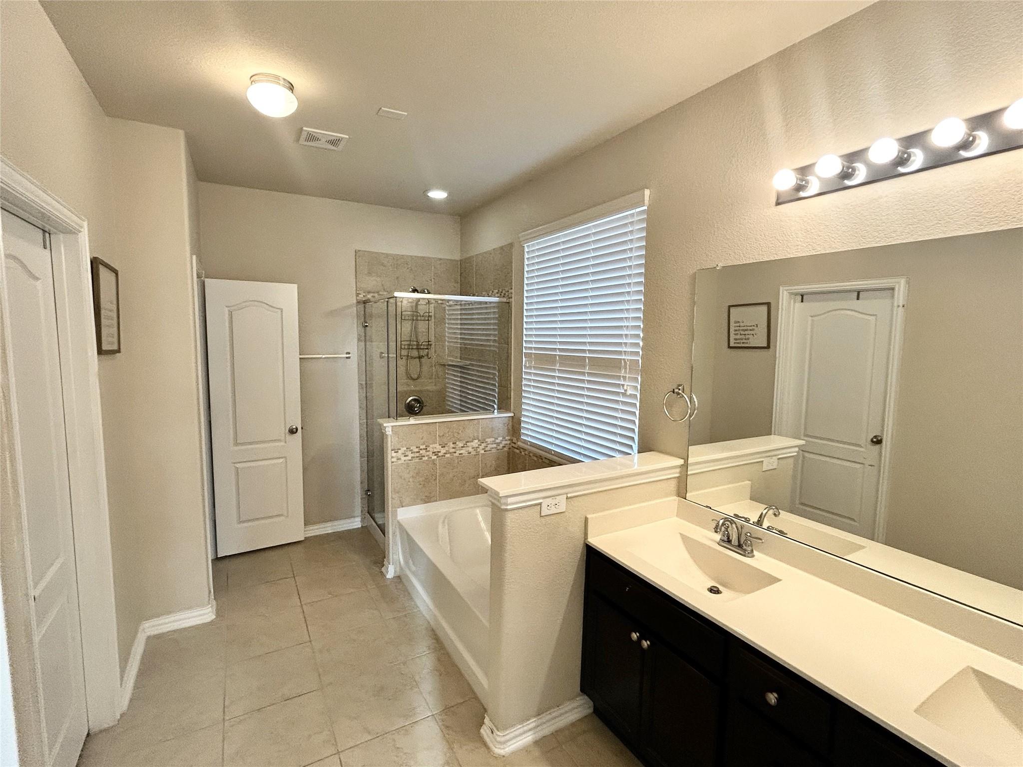 159 Joseph Dr, Buda, TX 78610