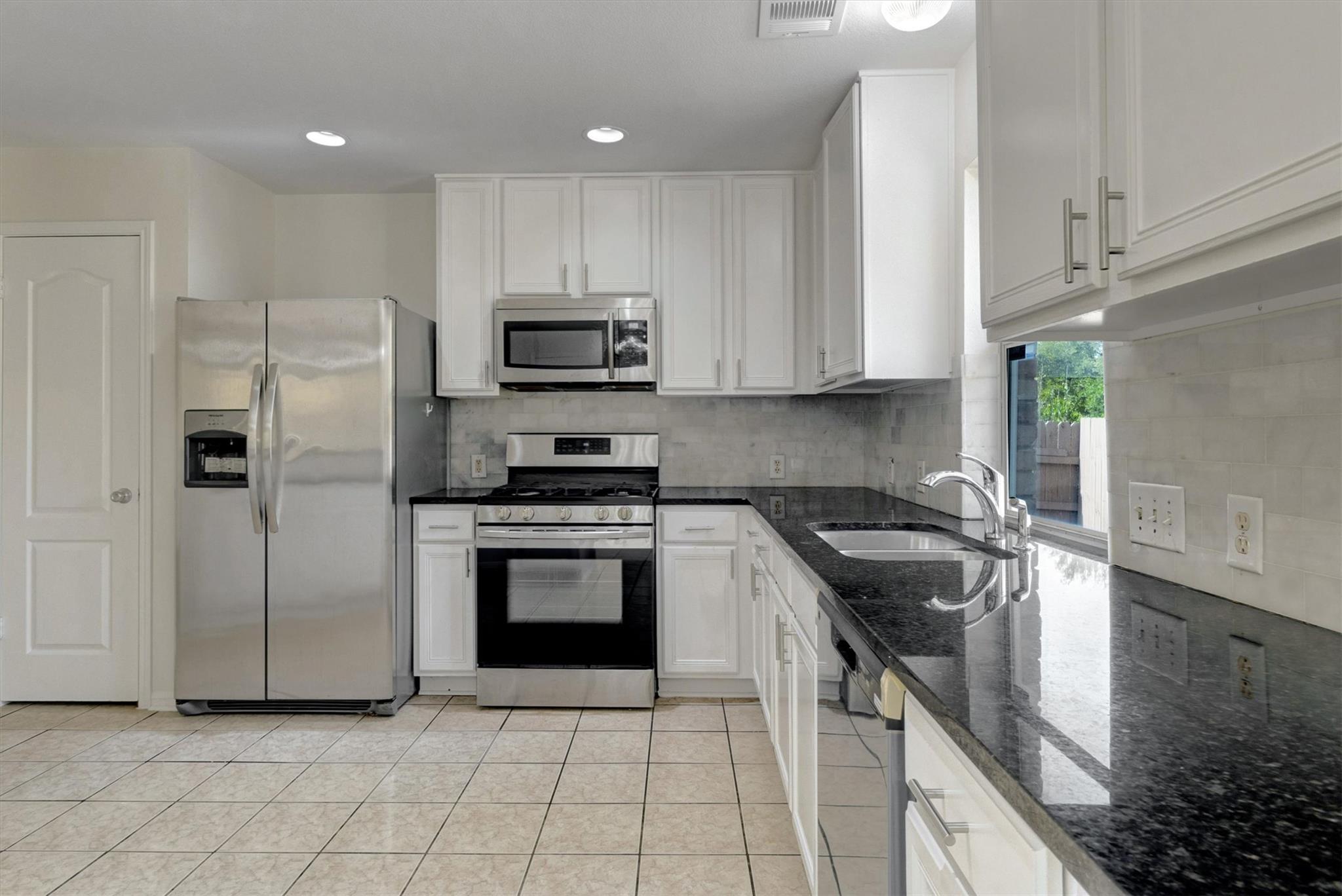 11209 Avering Ln, Austin, TX 78754