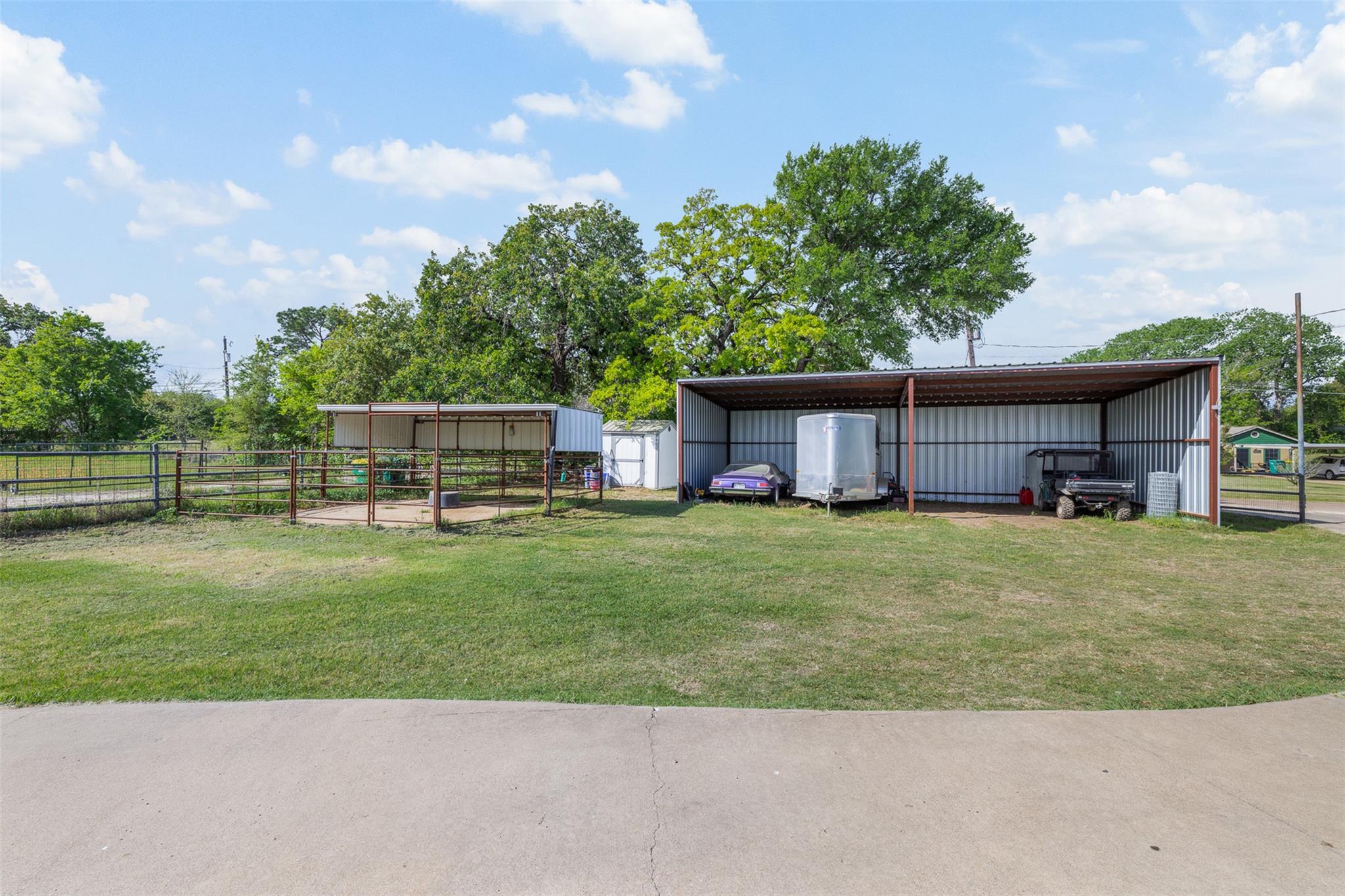203 Saffle Rd, Waco, TX 76706