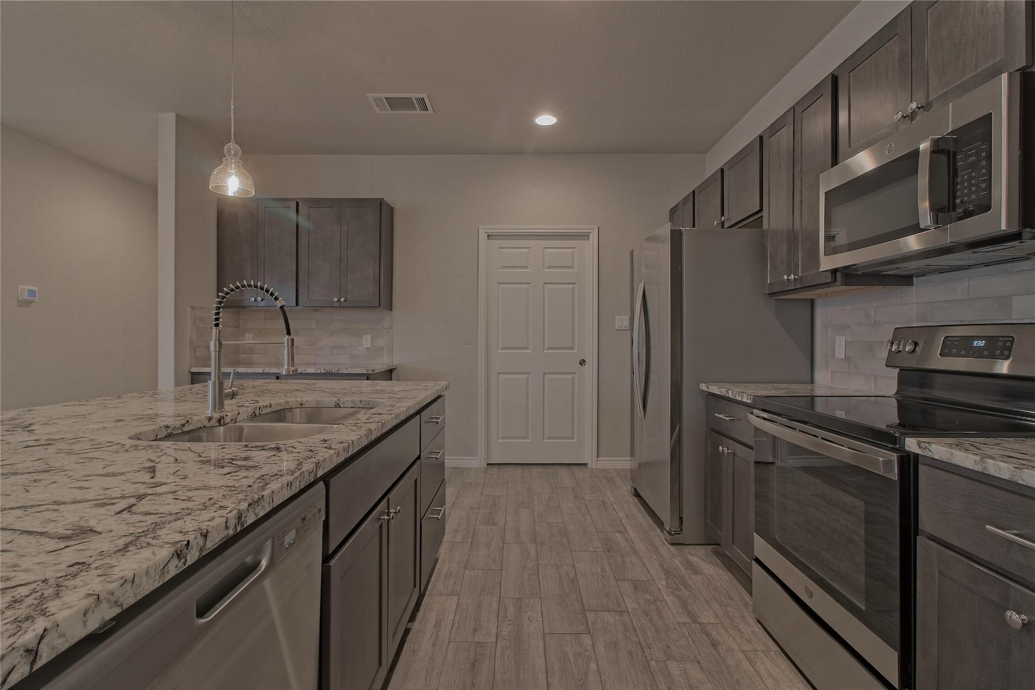 473 CR 306 #B, Jarrell, TX 76537