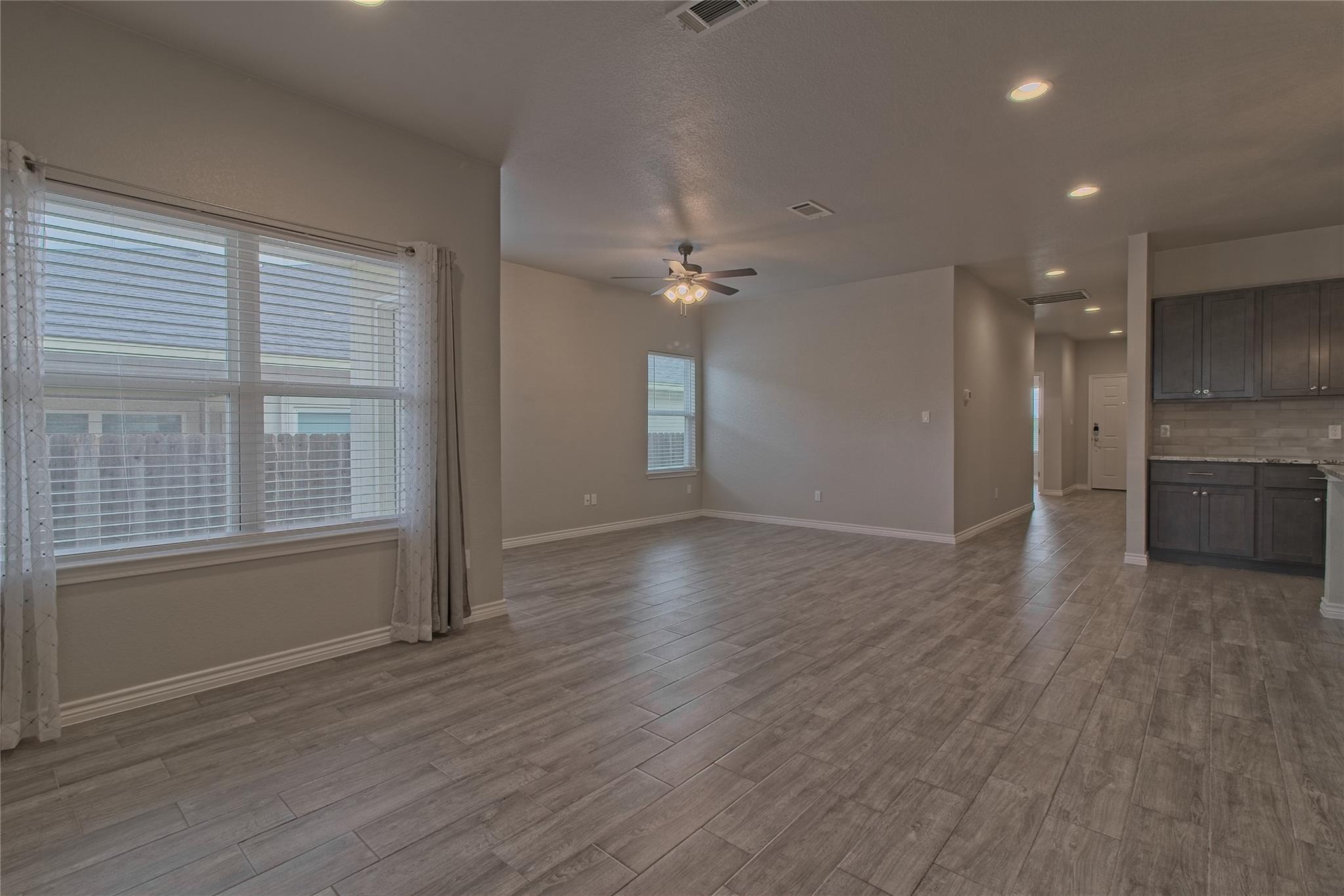 473 CR 306 #B, Jarrell, TX 76537