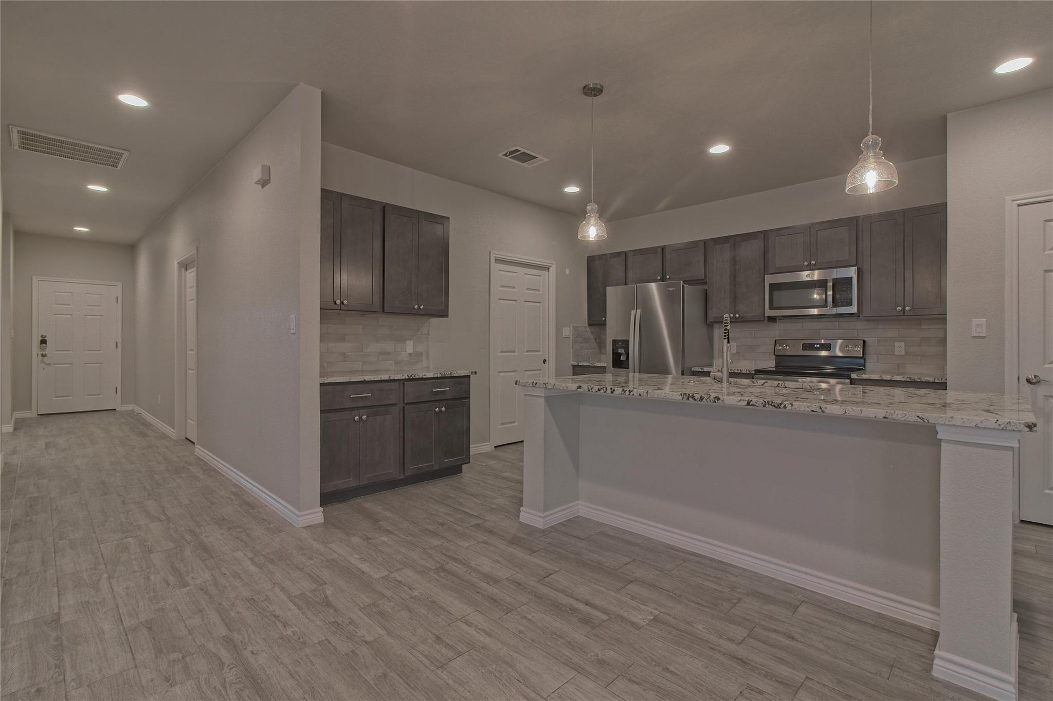 473 CR 306 #B, Jarrell, TX 76537