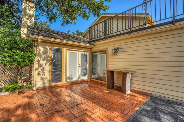 1215 Hi Stirrup # 126, Horseshoe Bay, TX 78657