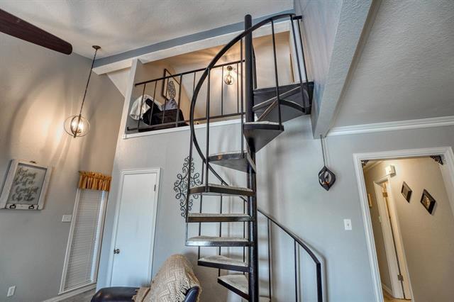 1215 Hi Stirrup # 126, Horseshoe Bay, TX 78657