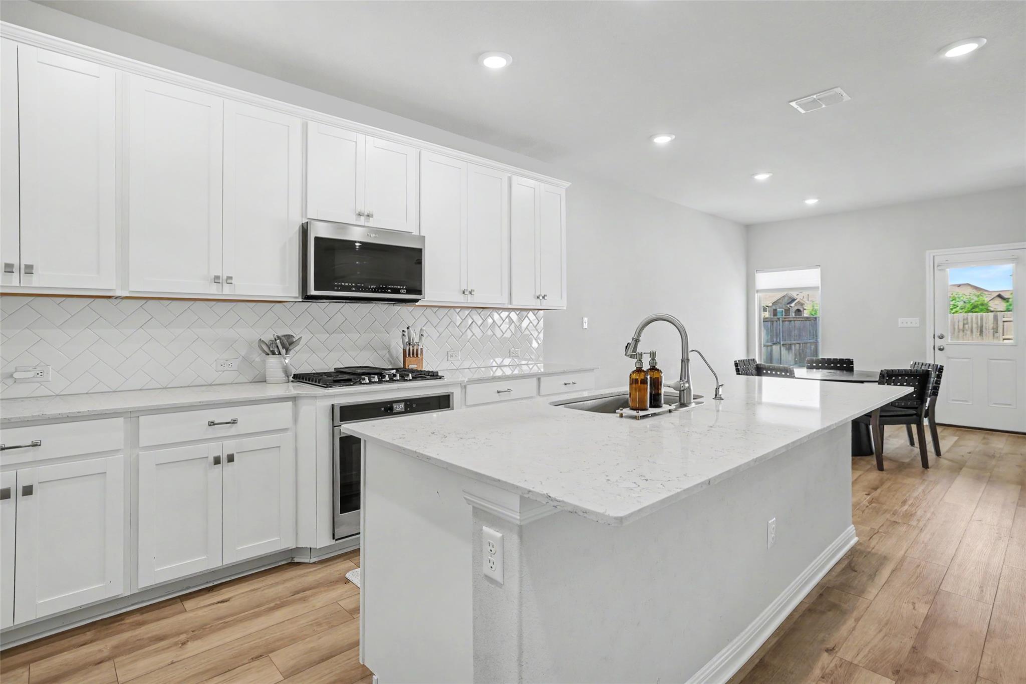 310 Running M St, Georgetown, TX 78633