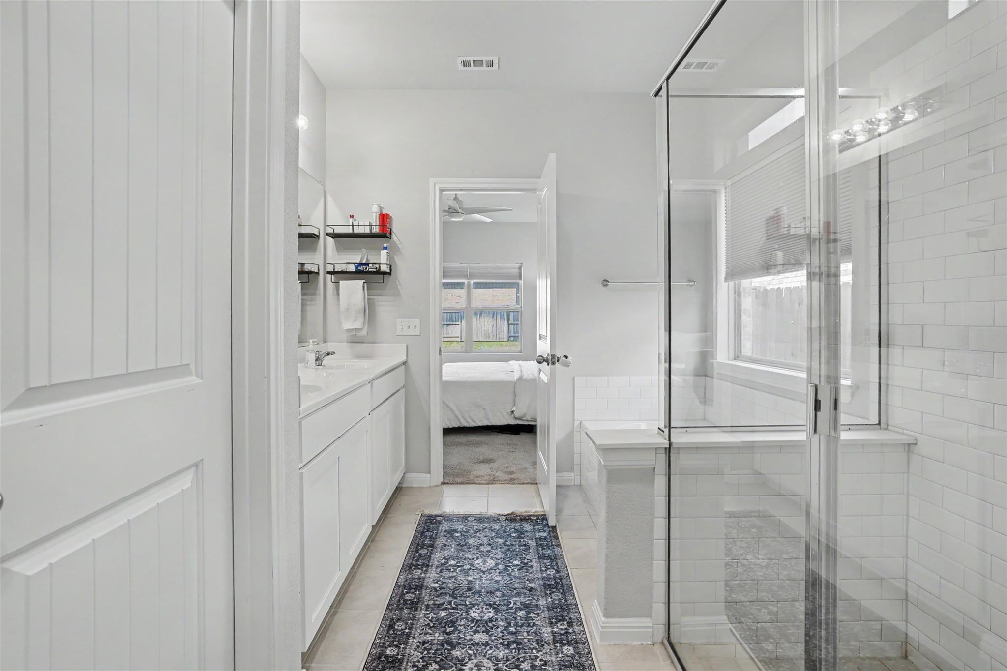 310 Running M St, Georgetown, TX 78633