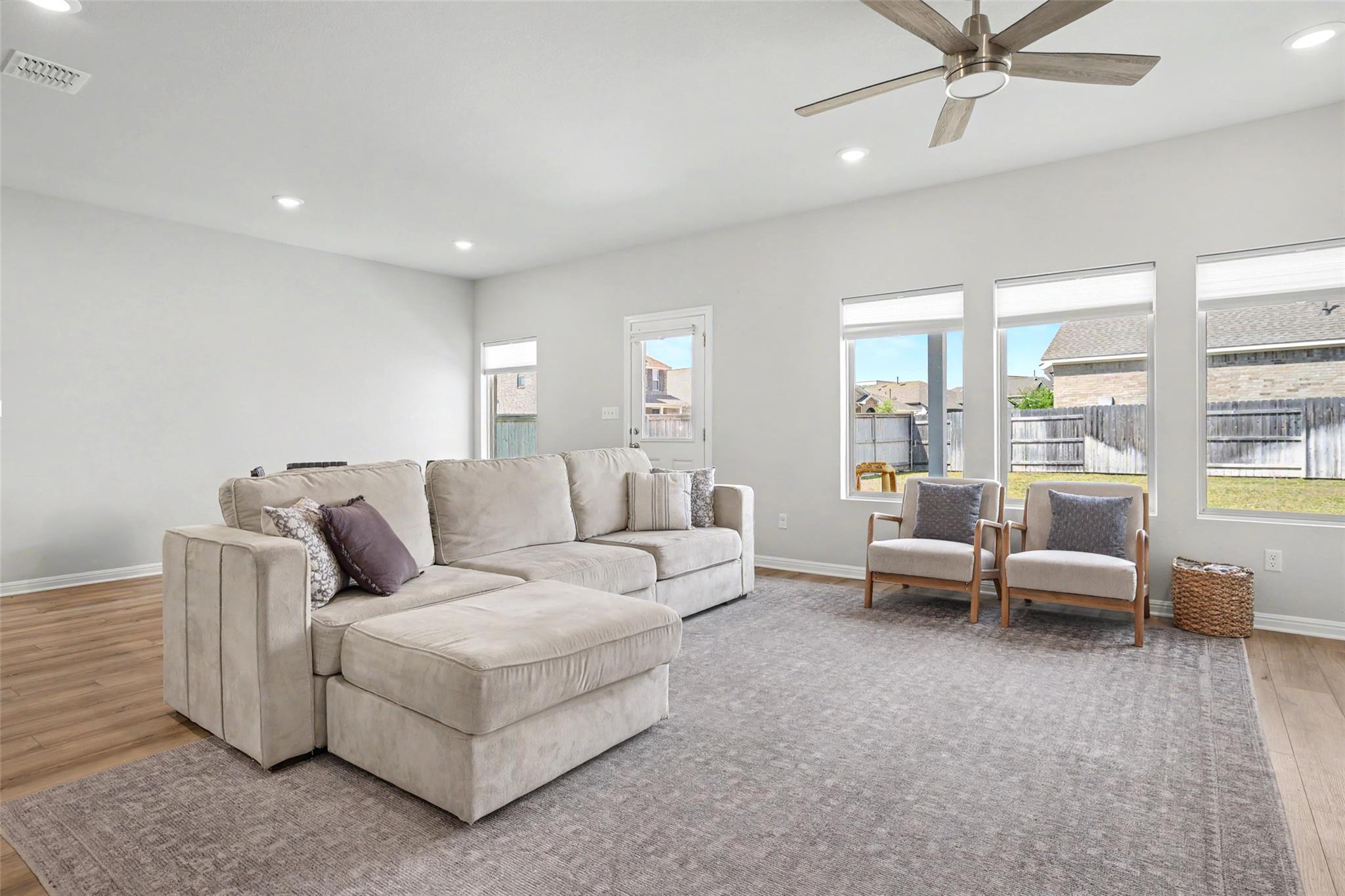 310 Running M St, Georgetown, TX 78633