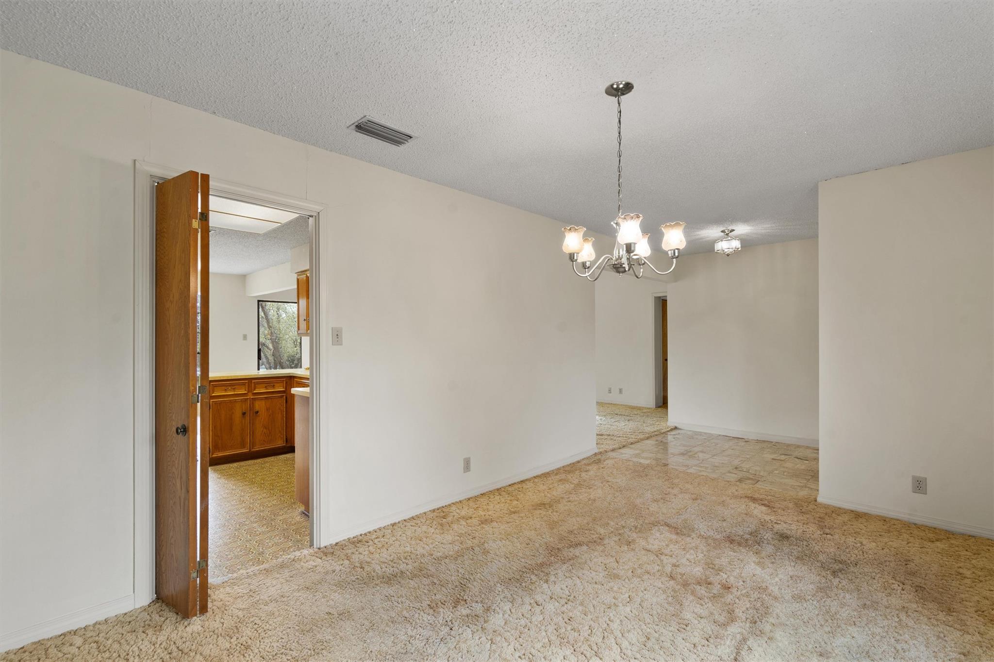 422 Patricia Rd, Georgetown, TX 78628