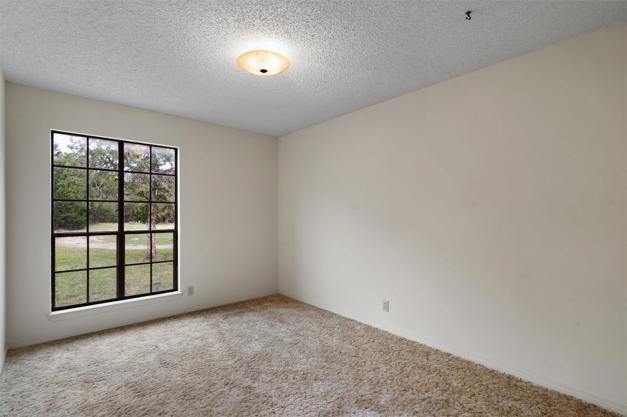 422 Patricia Rd, Georgetown, TX 78628