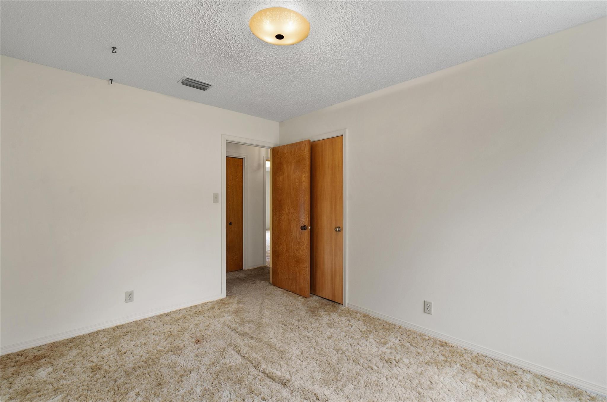 422 Patricia Rd, Georgetown, TX 78628