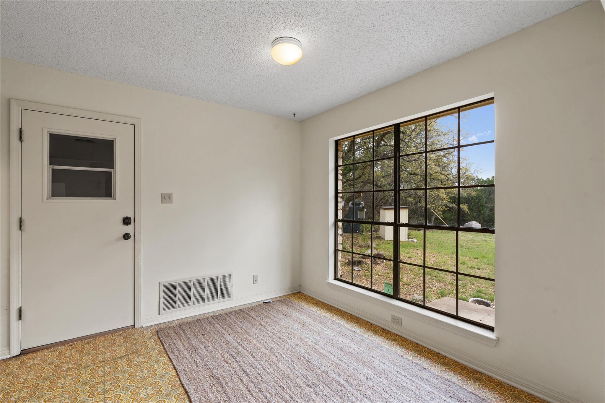 422 Patricia Rd, Georgetown, TX 78628