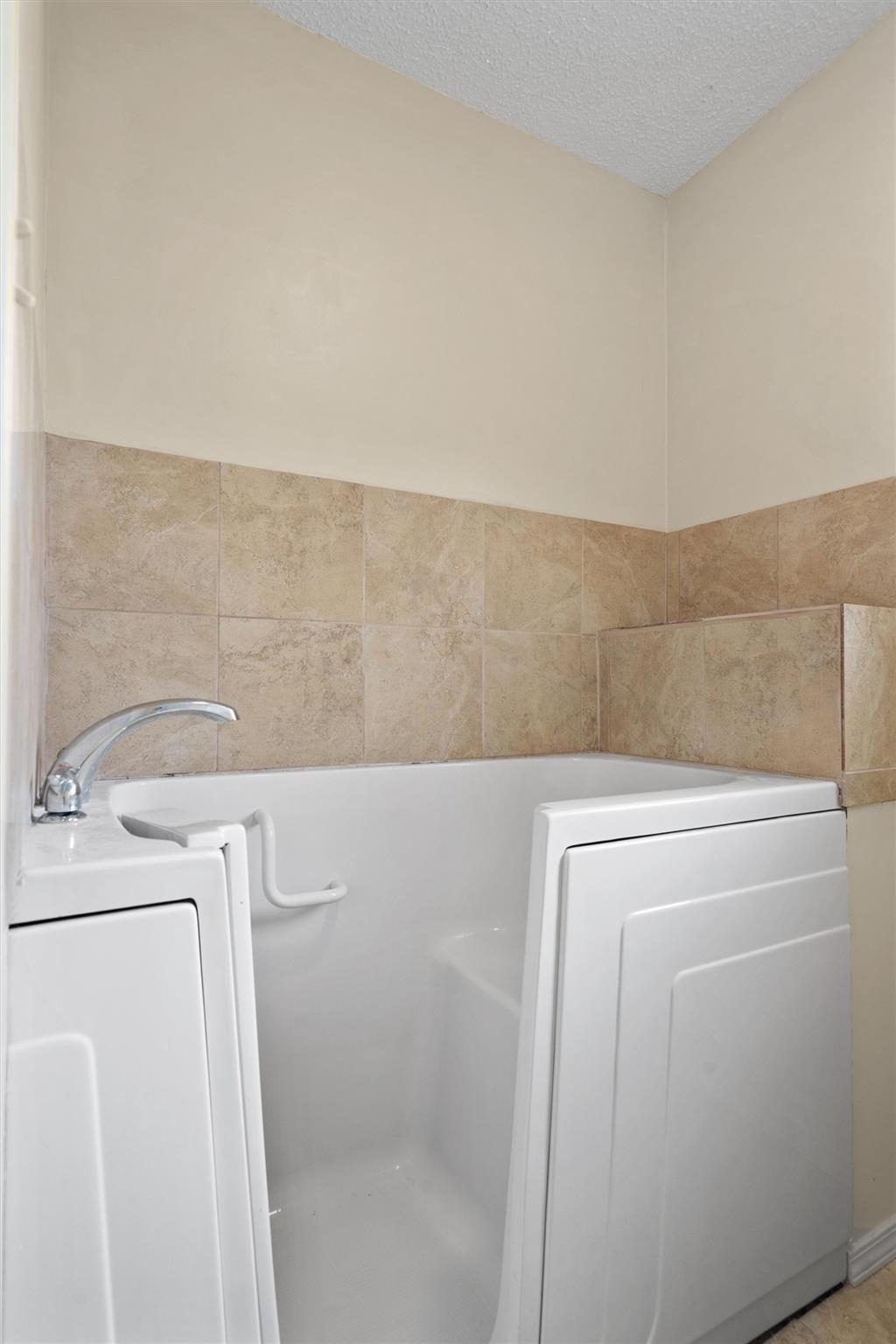 422 Patricia Rd, Georgetown, TX 78628