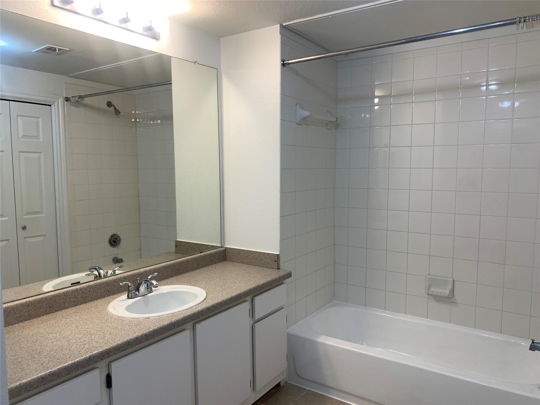 2320 GRACY FARMS Ln # 1134, Austin, TX 78758