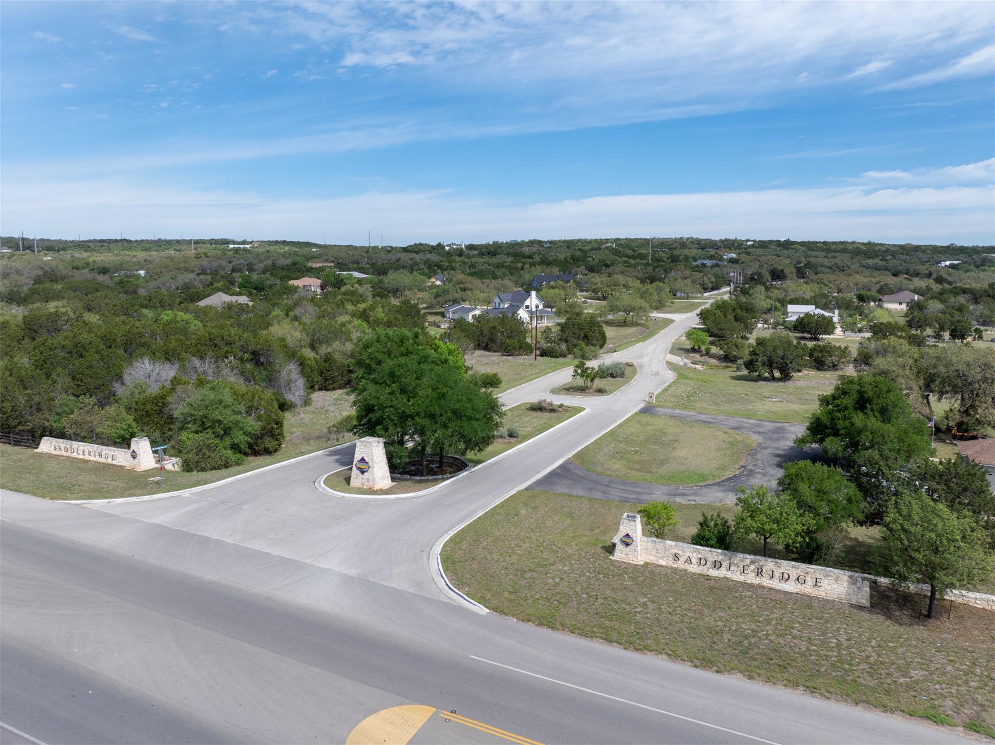 220 Meadowview Dr, Wimberley, TX 78676