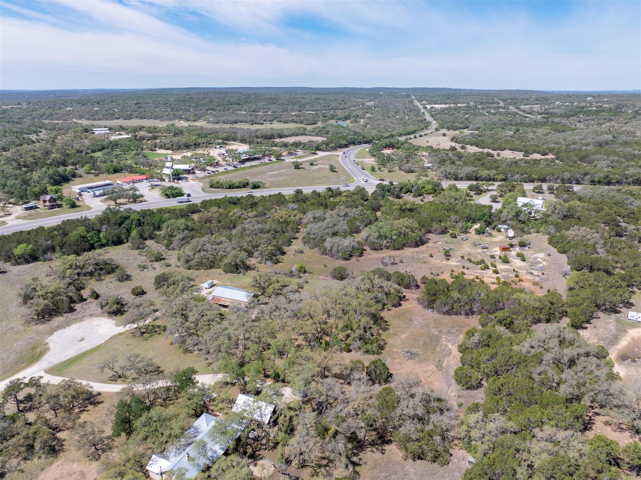 220 Meadowview Dr, Wimberley, TX 78676