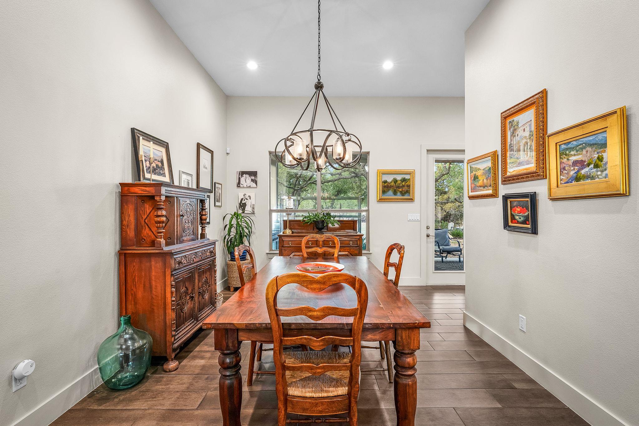 361 Rolling View Ct, Canyon Lake, TX 78133